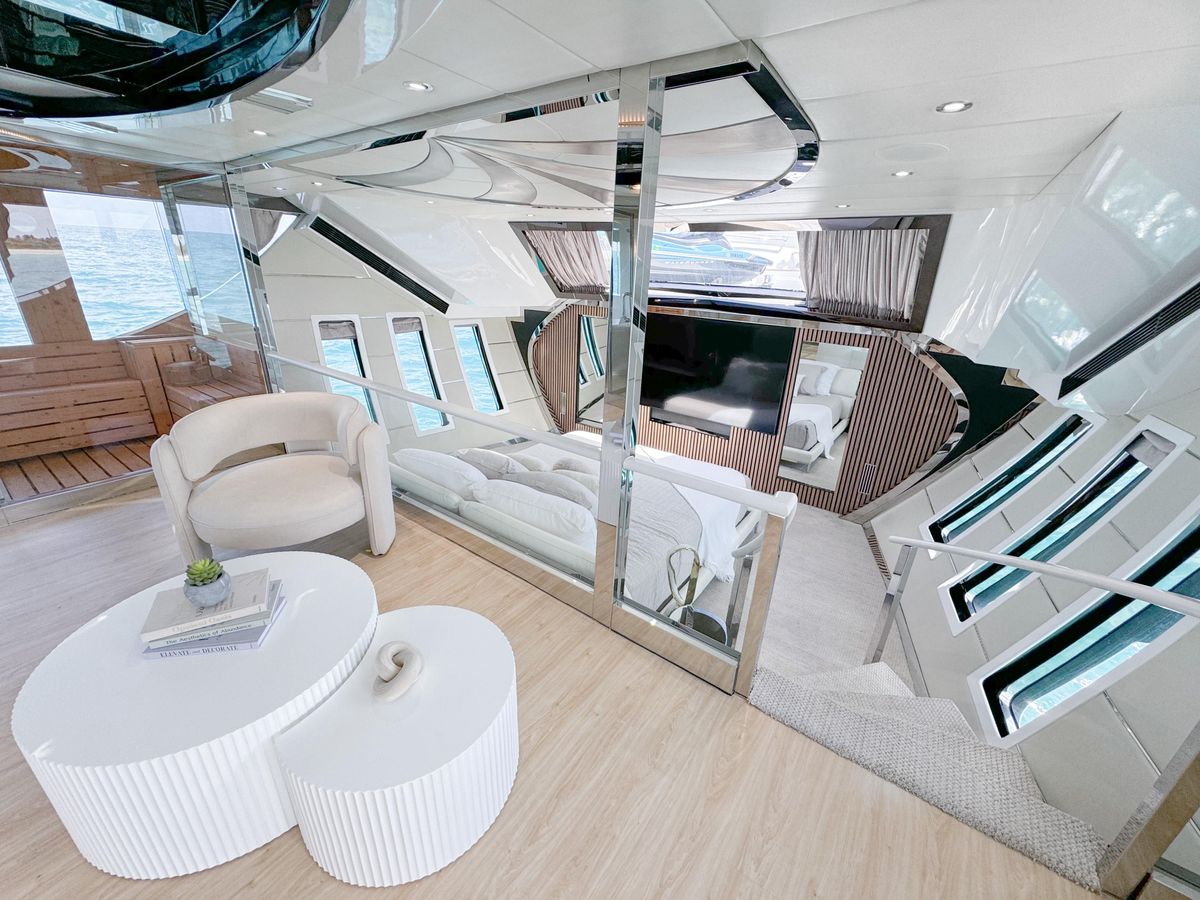 401 Split level master suite.jpg