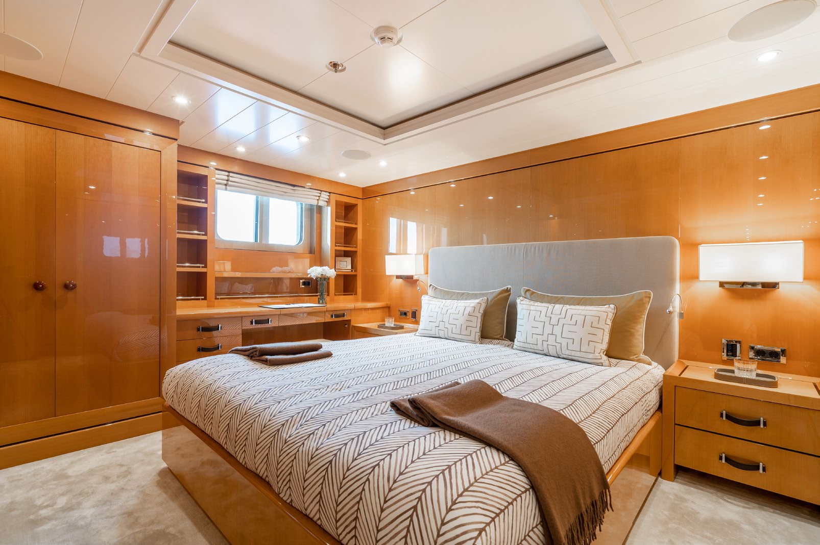 403 Double guest cabin.jpg