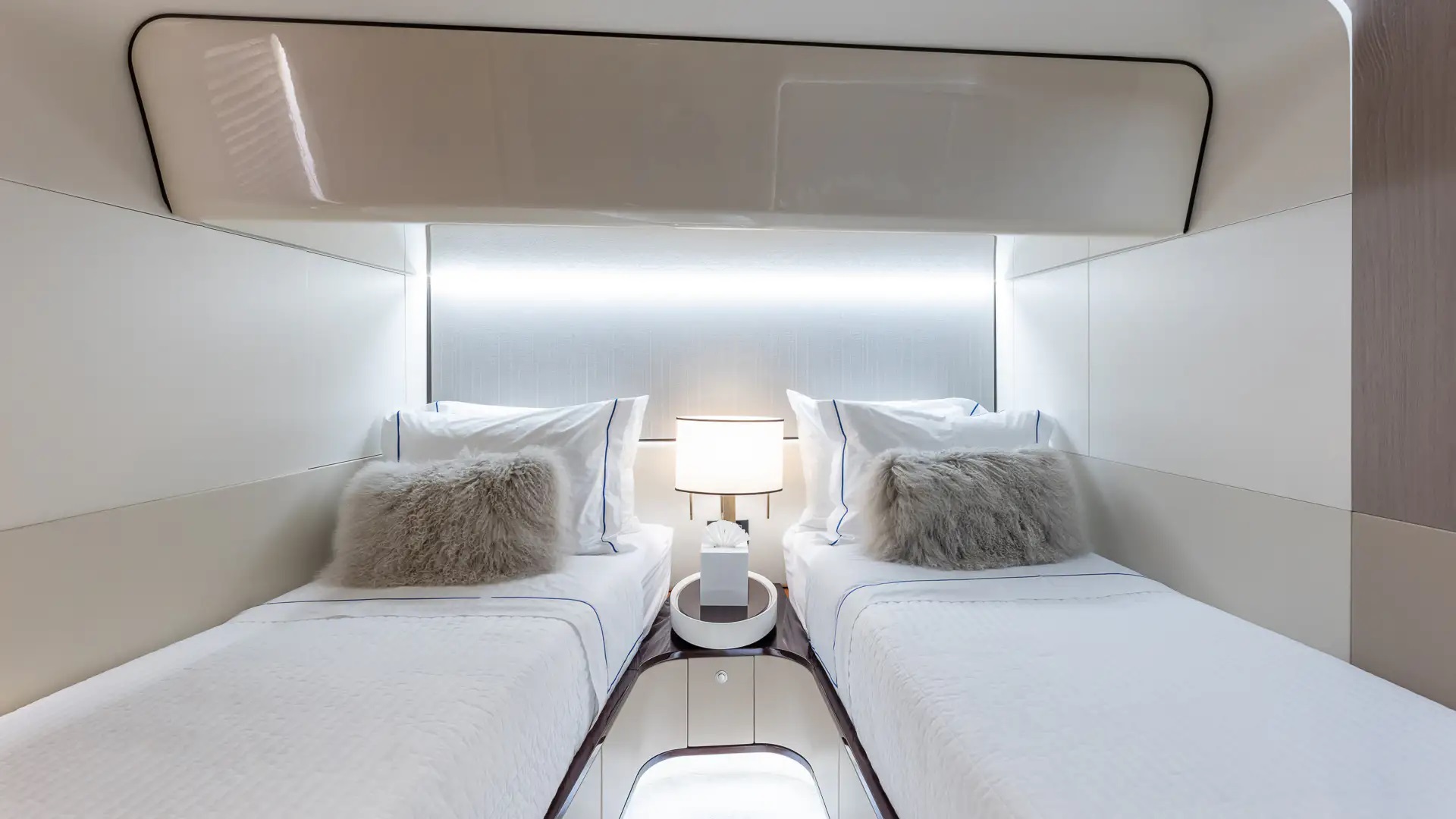 404 Twin Suite.jpg