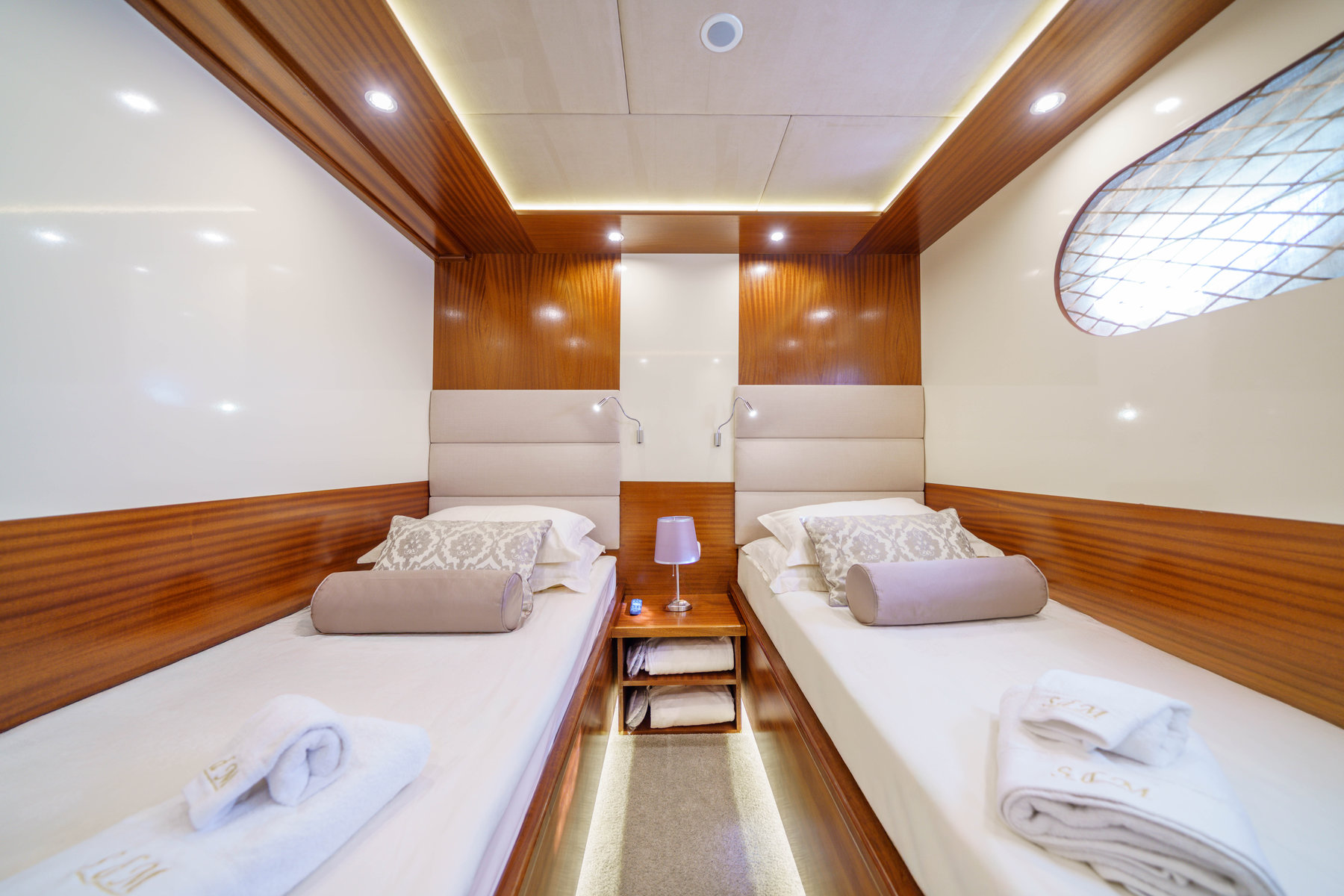 406 SON DE MAR - twin suite.jpg