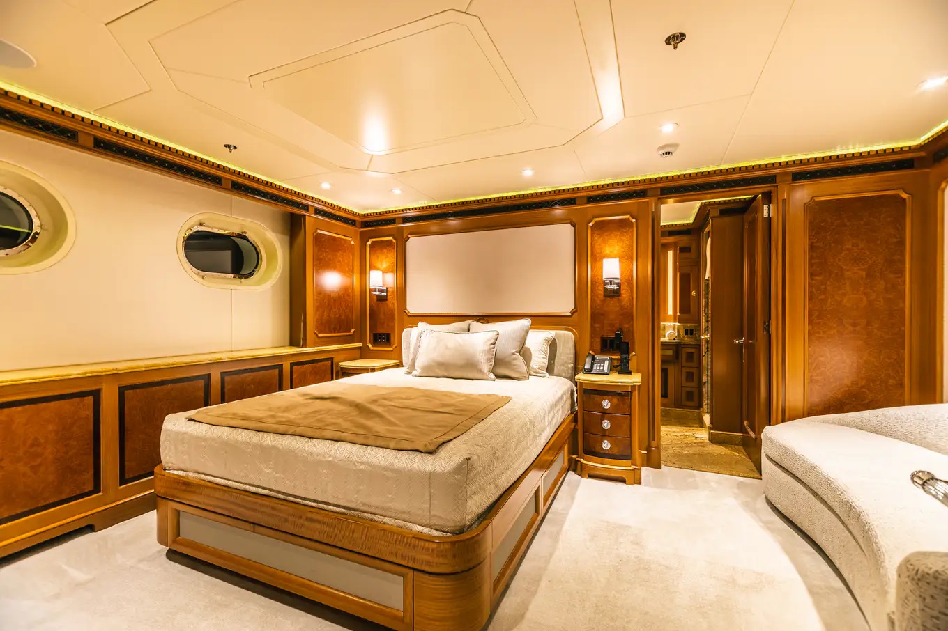 409 Double suite.jpg