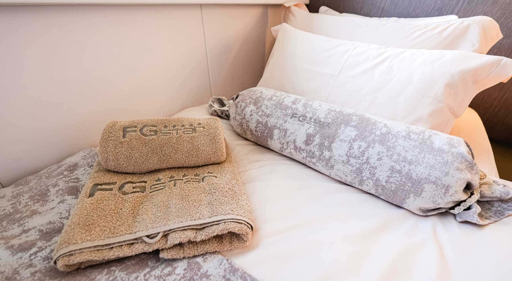409 Luxury soft furnishings.jpg