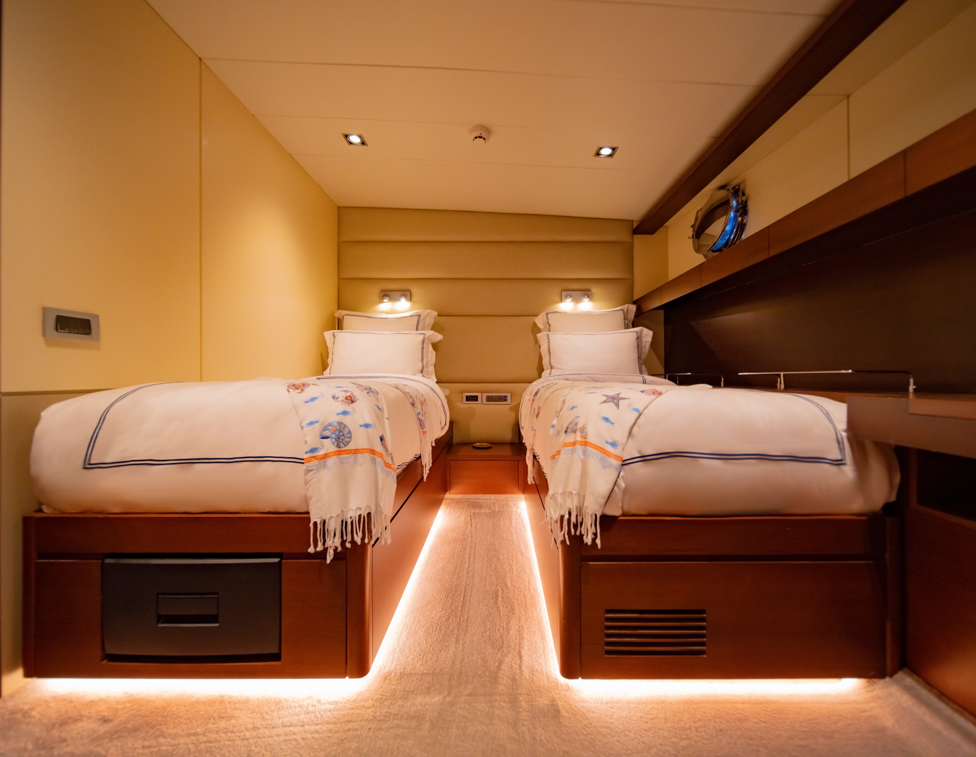 414 Twin guest suite.jpg