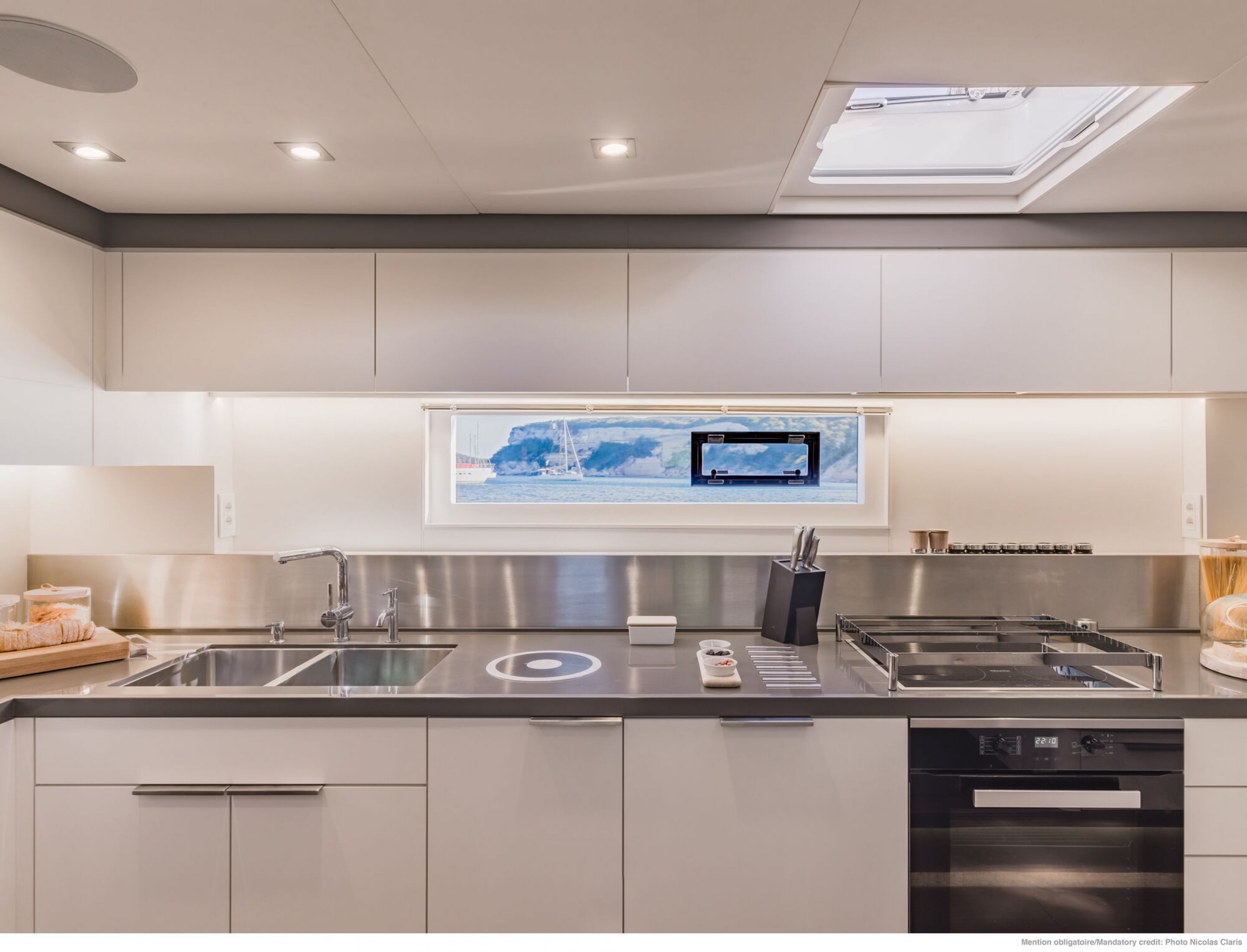 5.0 Galley.jpg