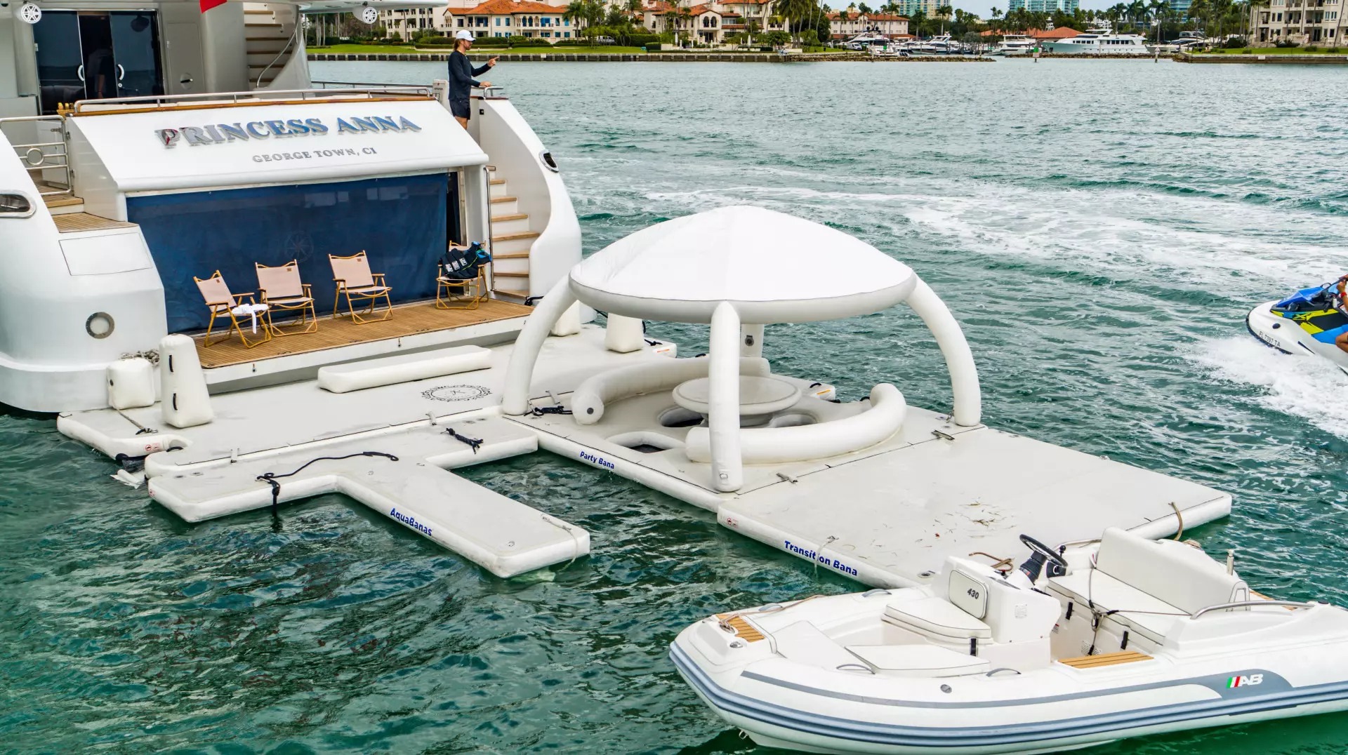 5.3 Floating beach club.jpg