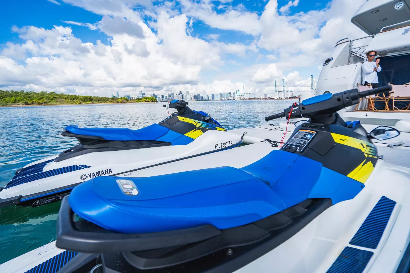 5.3 Jet skis.jpg