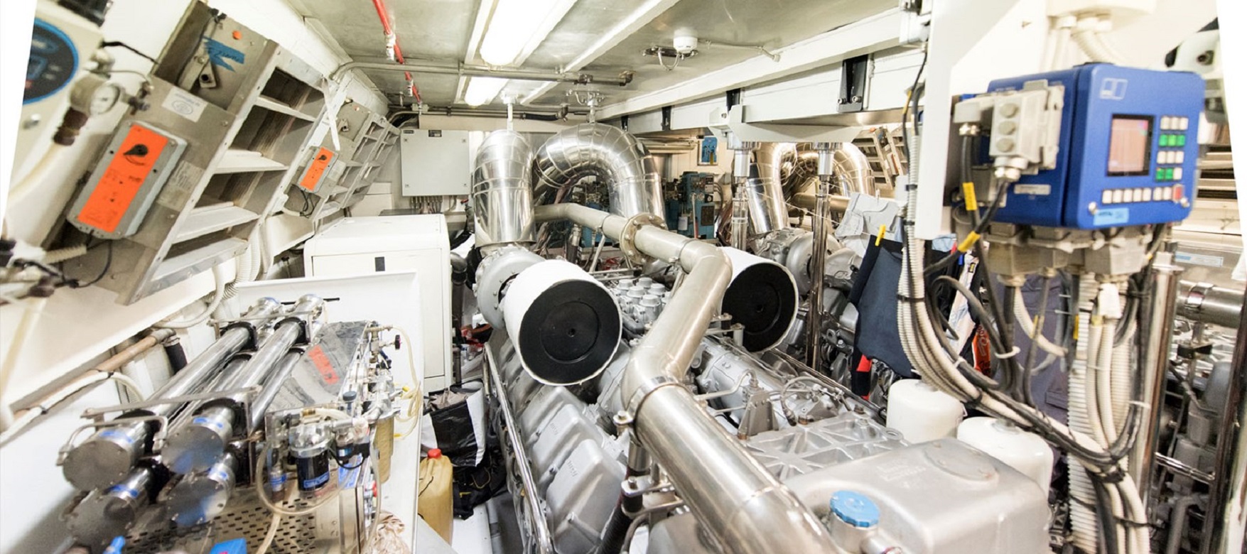 5.4 Engine room.jpg