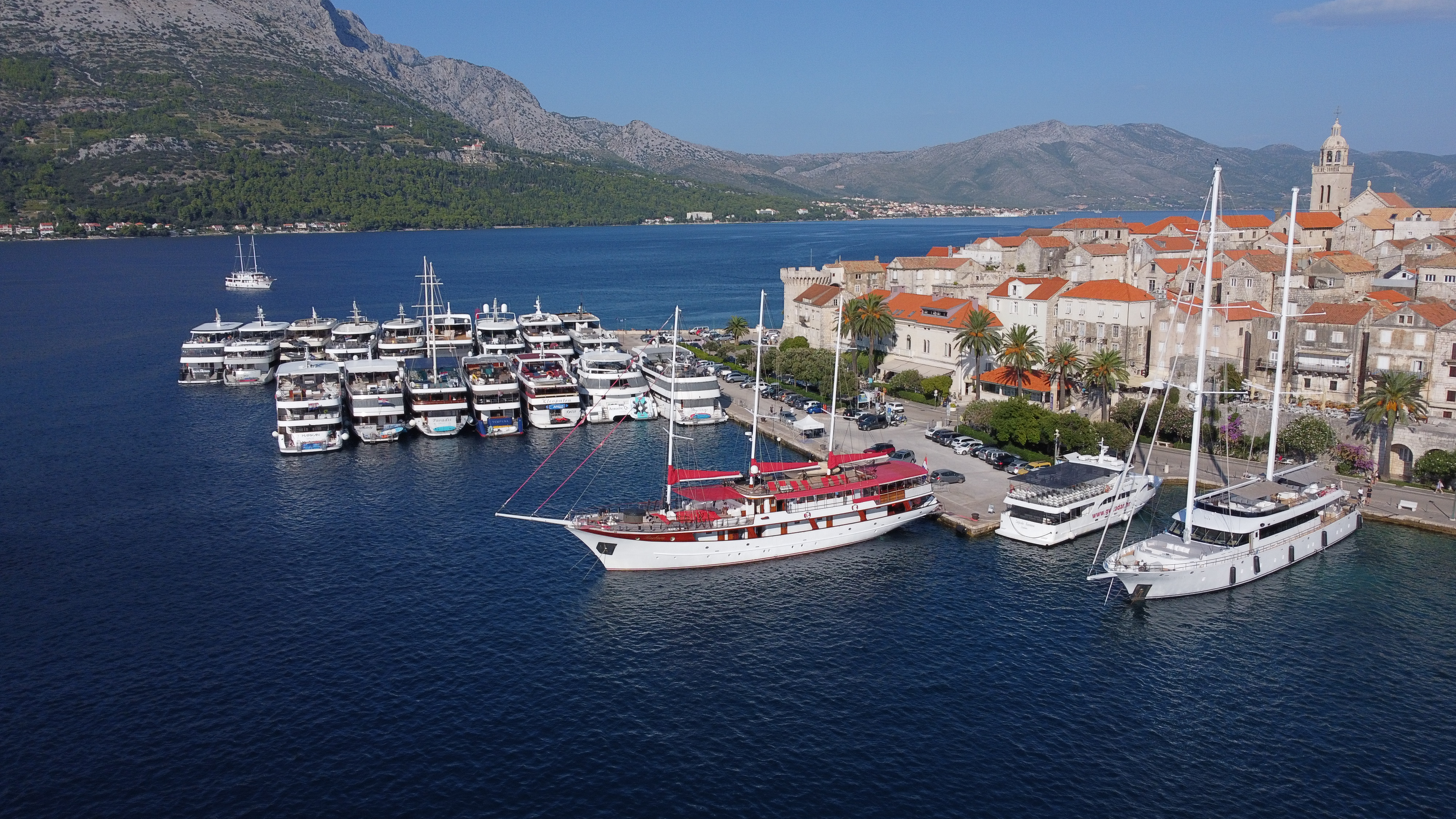 500 Anchored in port.jpg