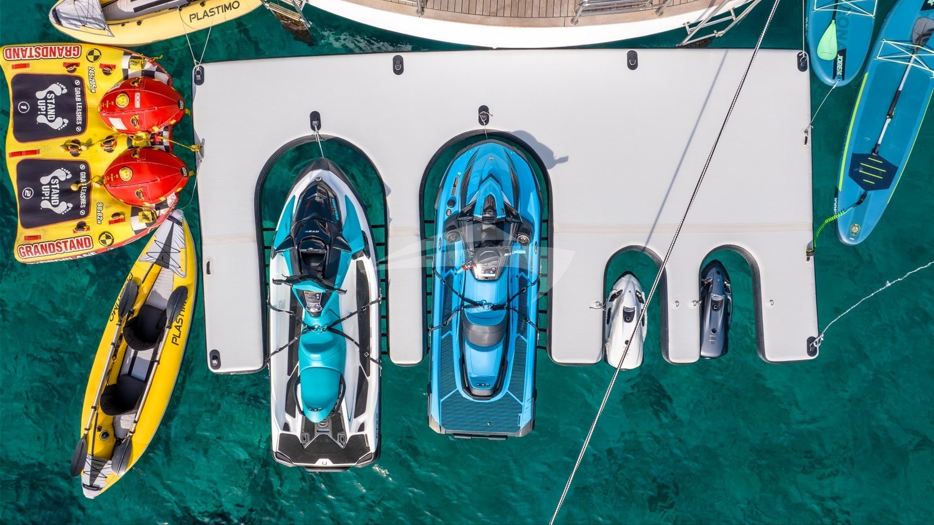 500 Water toys on the inflatable dock.jpg