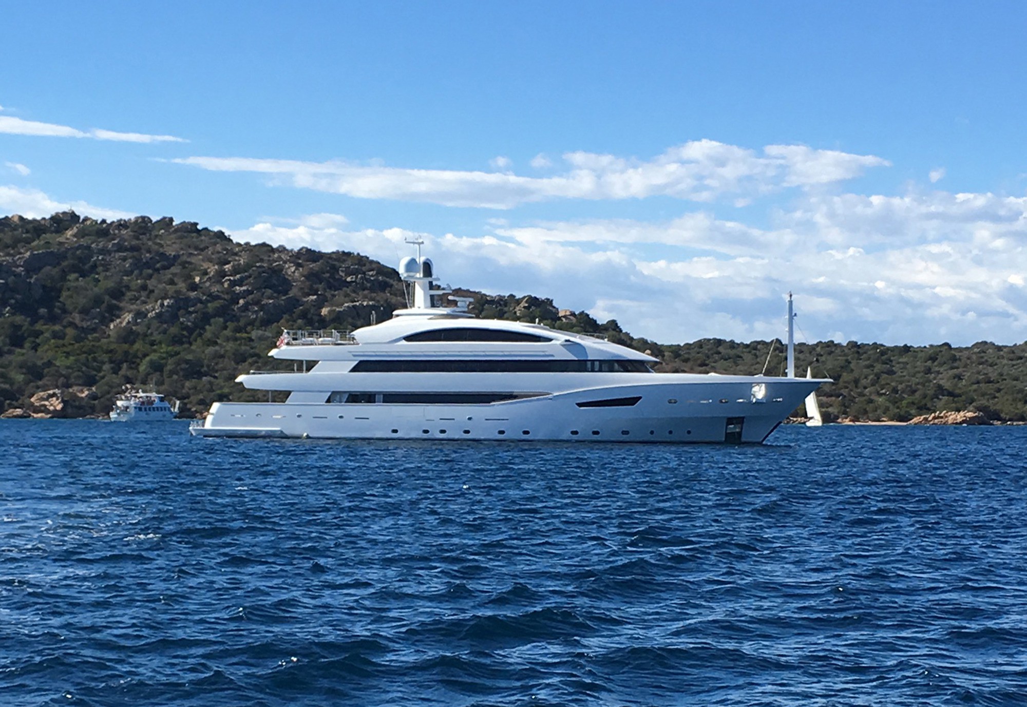 50m luxury yacht profile photo.jpg