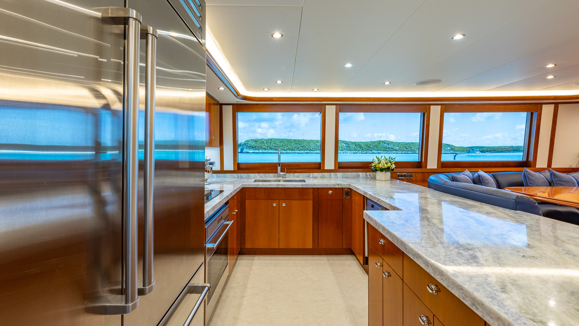 7 Galley.jpg