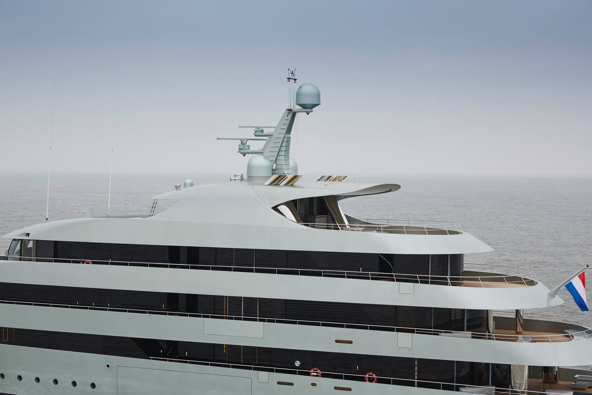 83m Feadship yacht detail.jpg