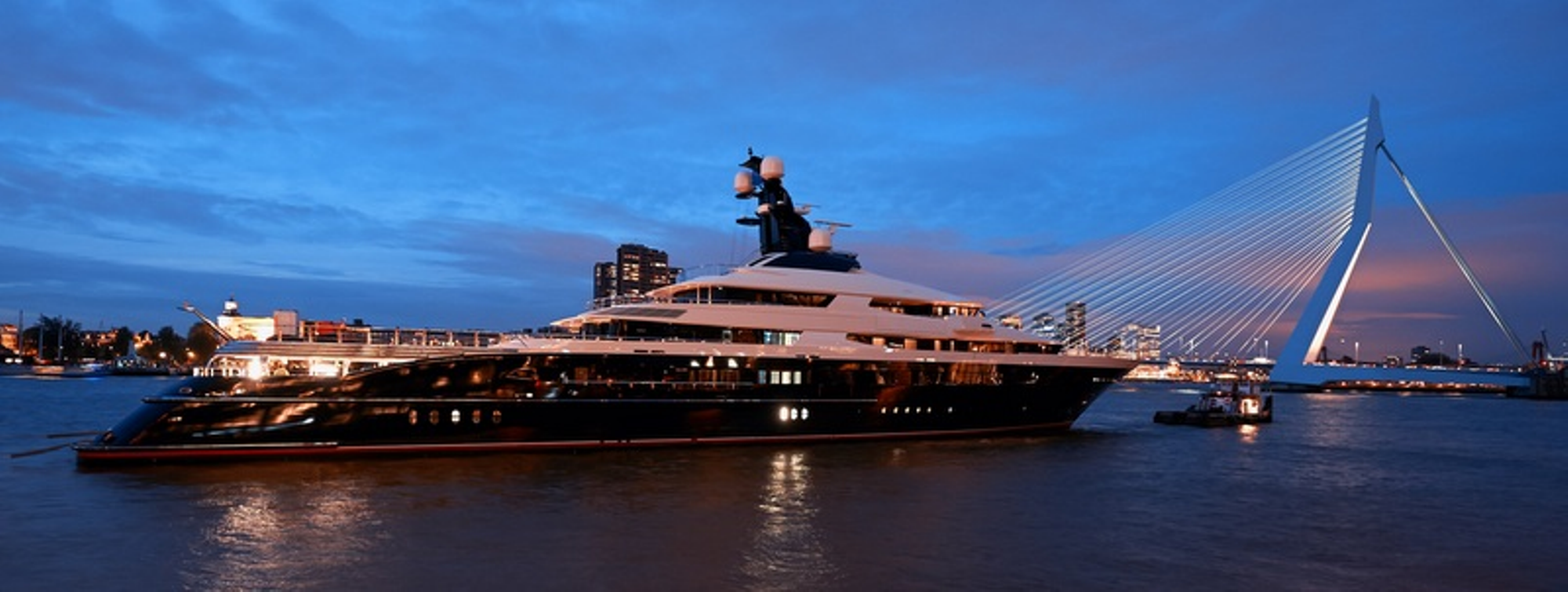 91m mega yacht by Oceanco.png
