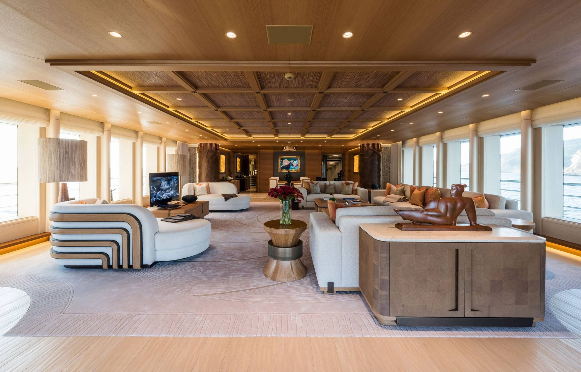 AMELS 199 Limited Edition - Lounge.jpg