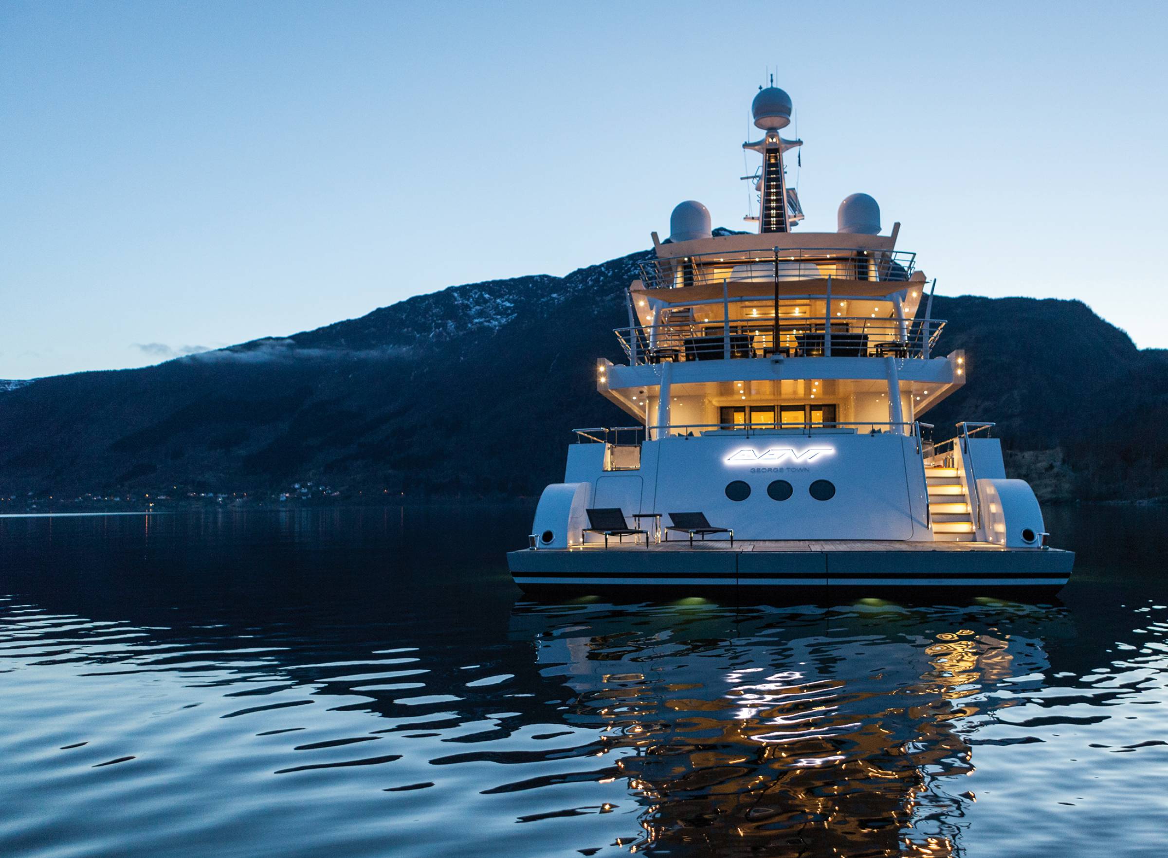 AMELS 199 Limited Edition Yacht 3.jpg