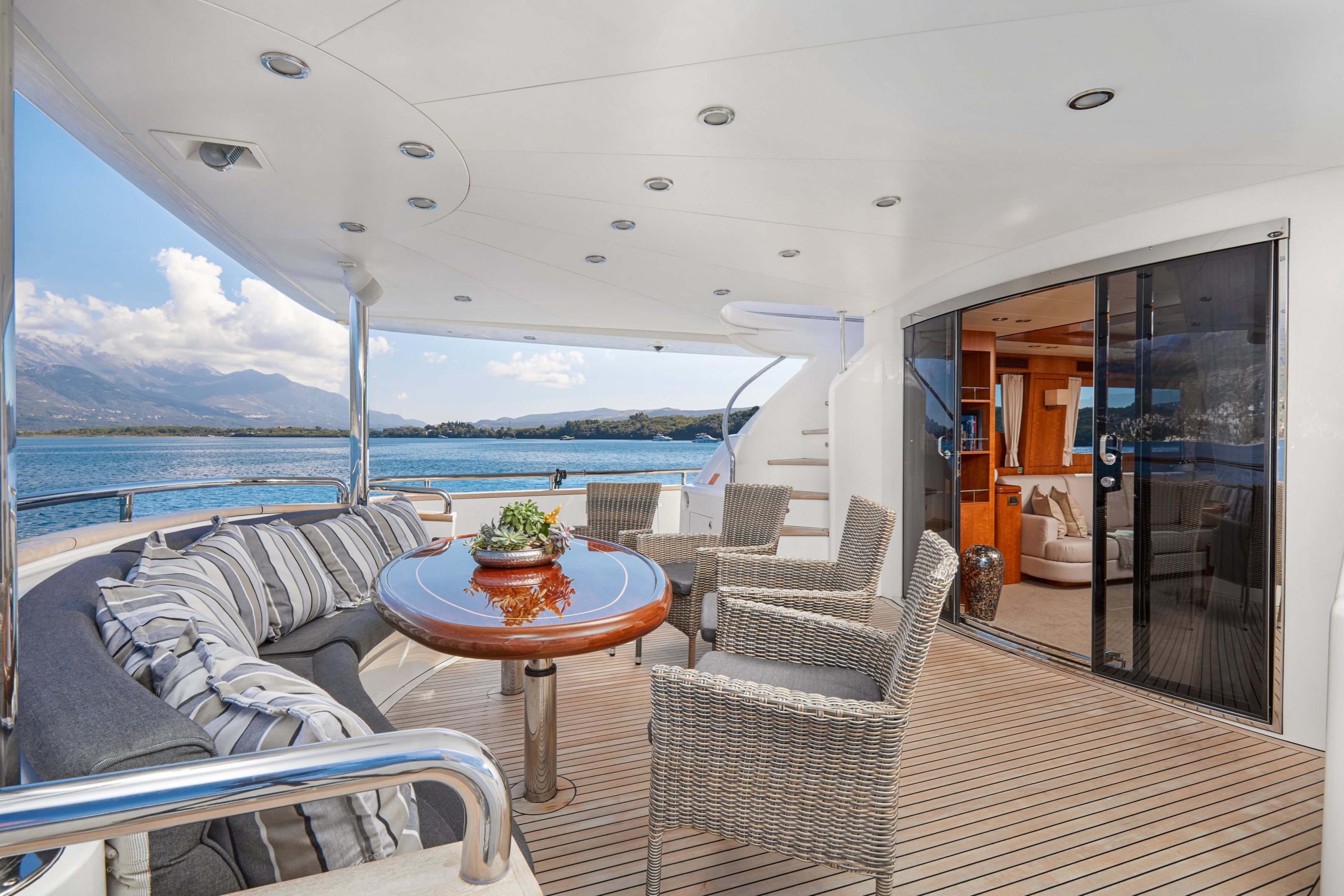 ANNABEL II29.jpg