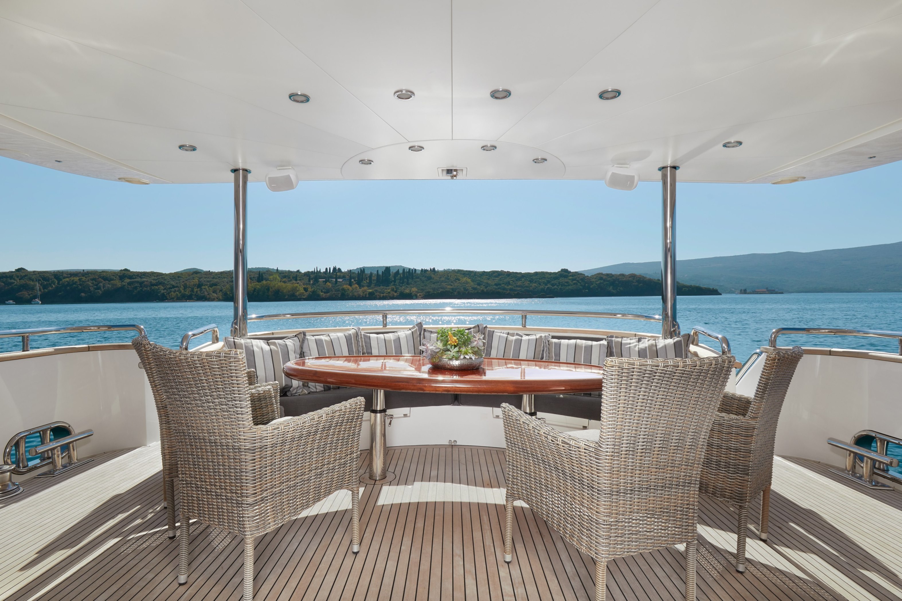 ANNABEL II30.jpg
