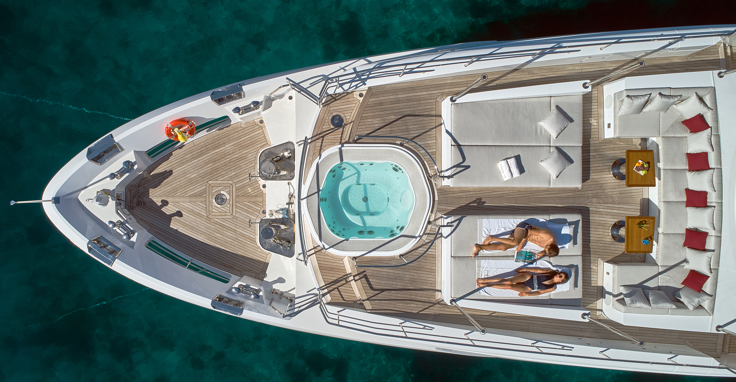 Aerial of sun deck bow area.jpg