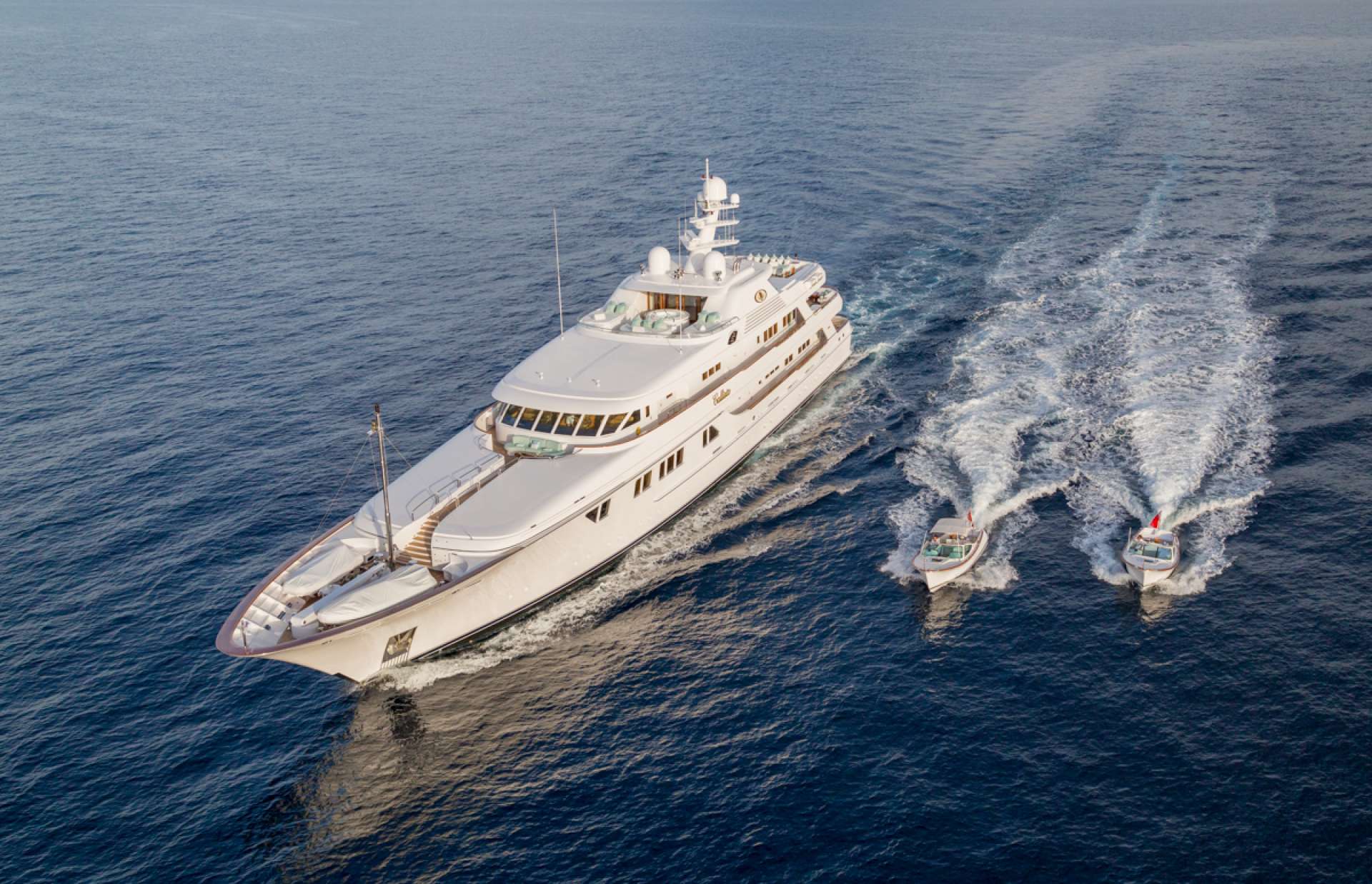Aerial view with tenders - Photo credit Quin Bisset .jpg