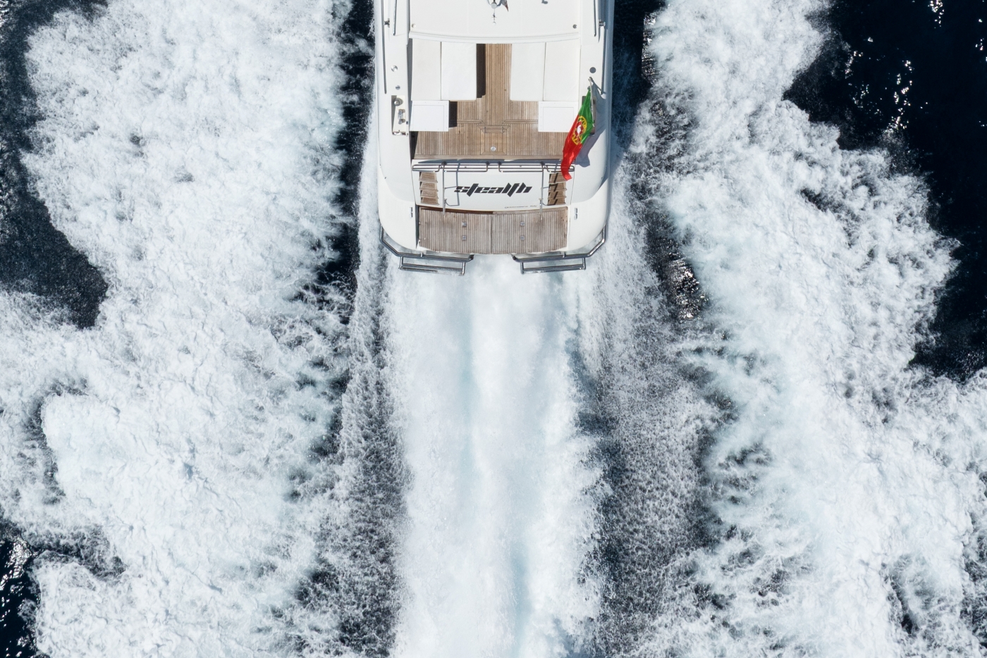 Aft Deck (3).jpg