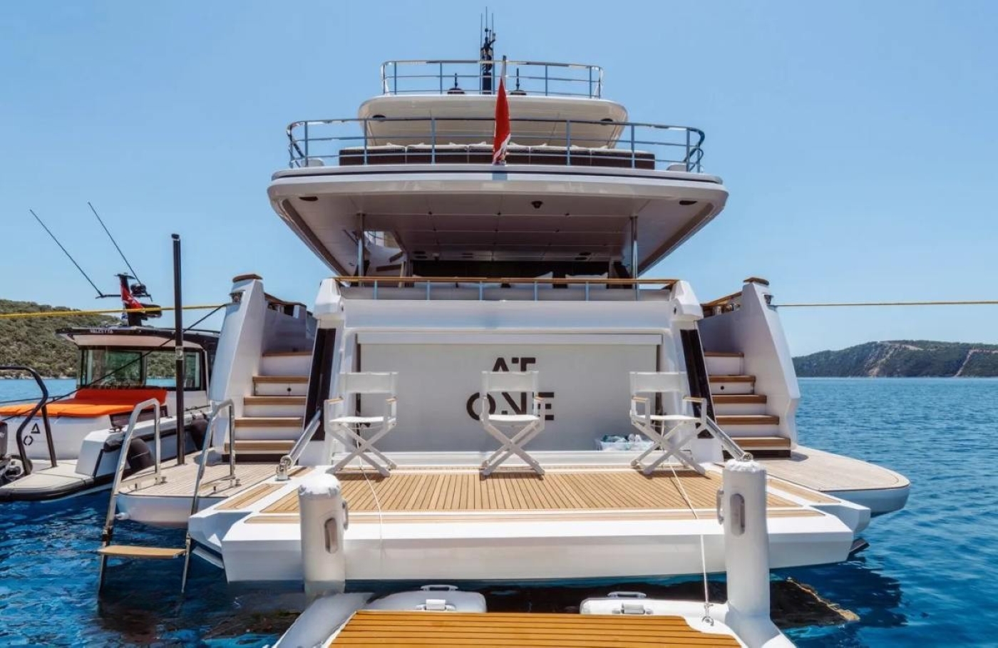 Aft Deck .jpg