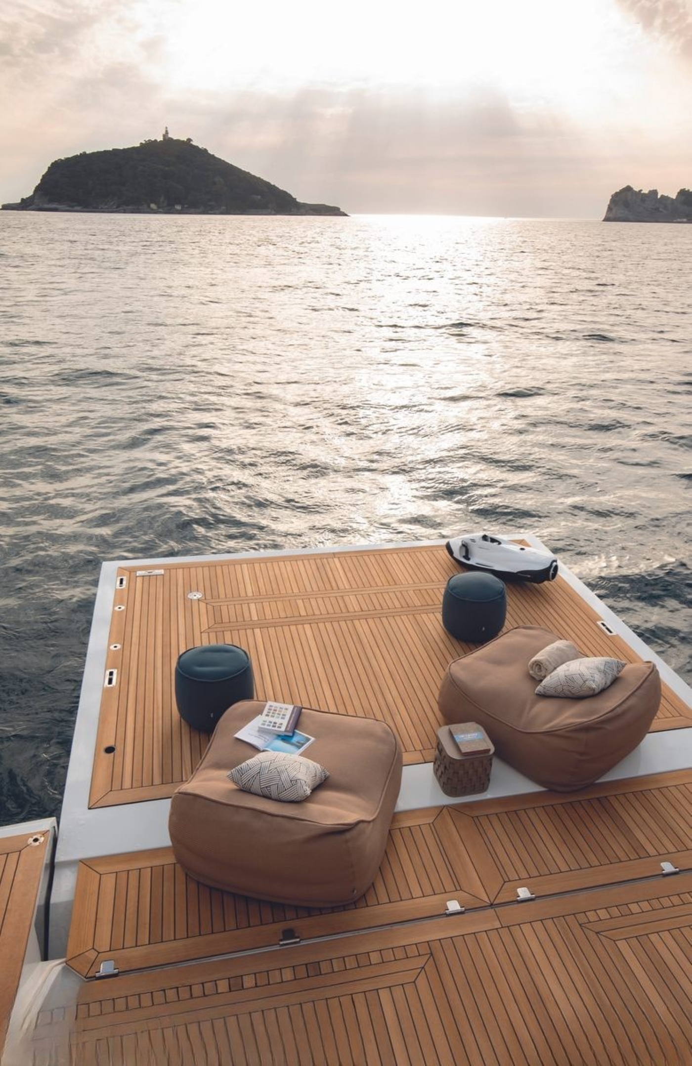 Aft deck Relaxation Area .jpg
