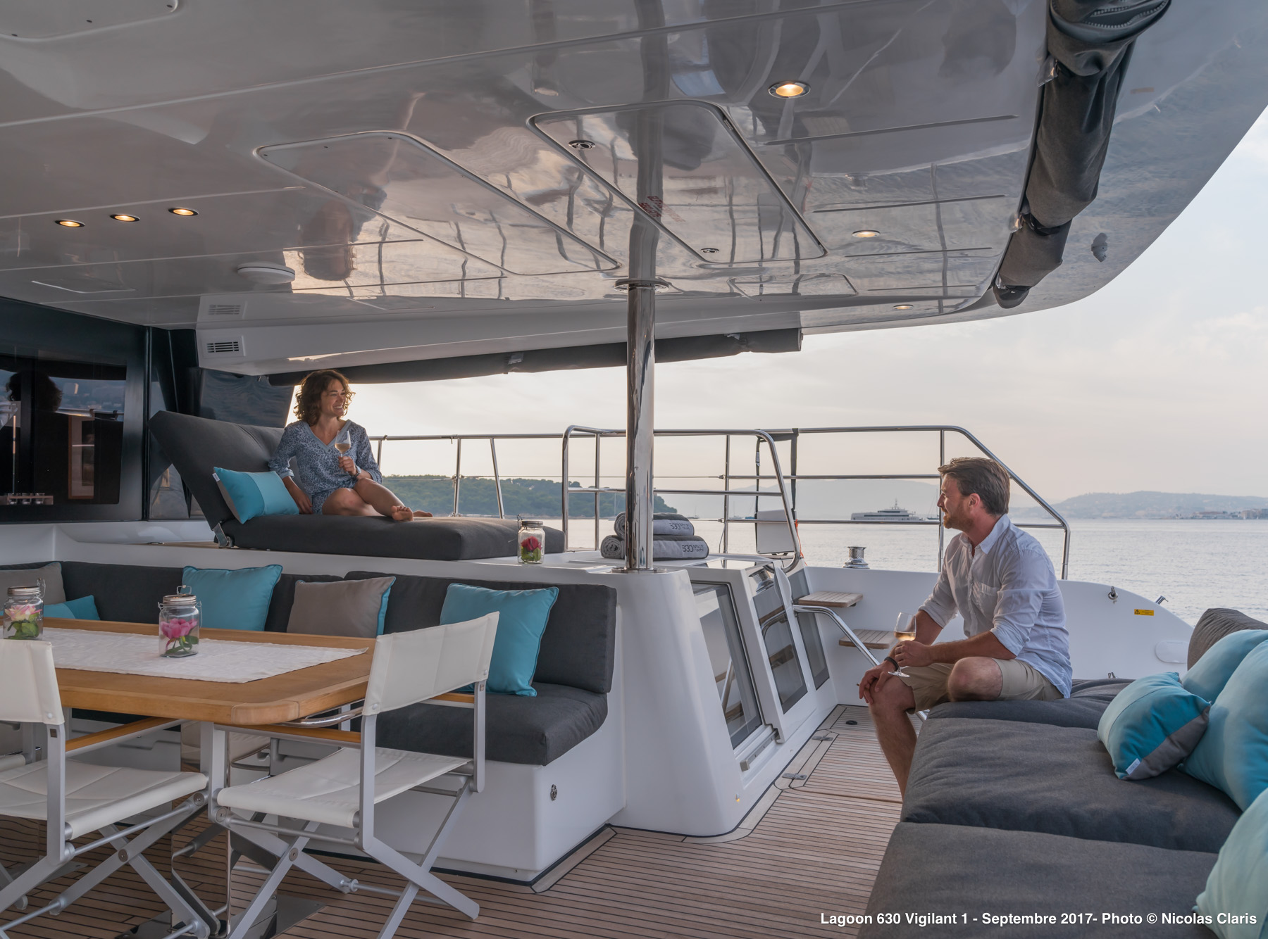 Aft deck seating and dining.jpg