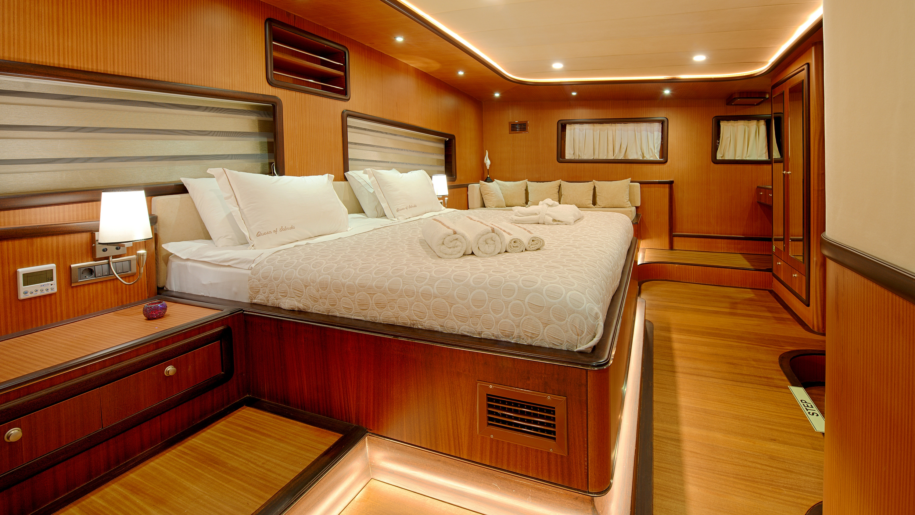 Aft master stateroom   .jpg