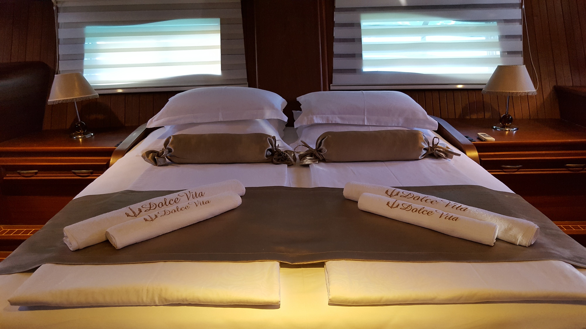 Aft stateroom.jpg