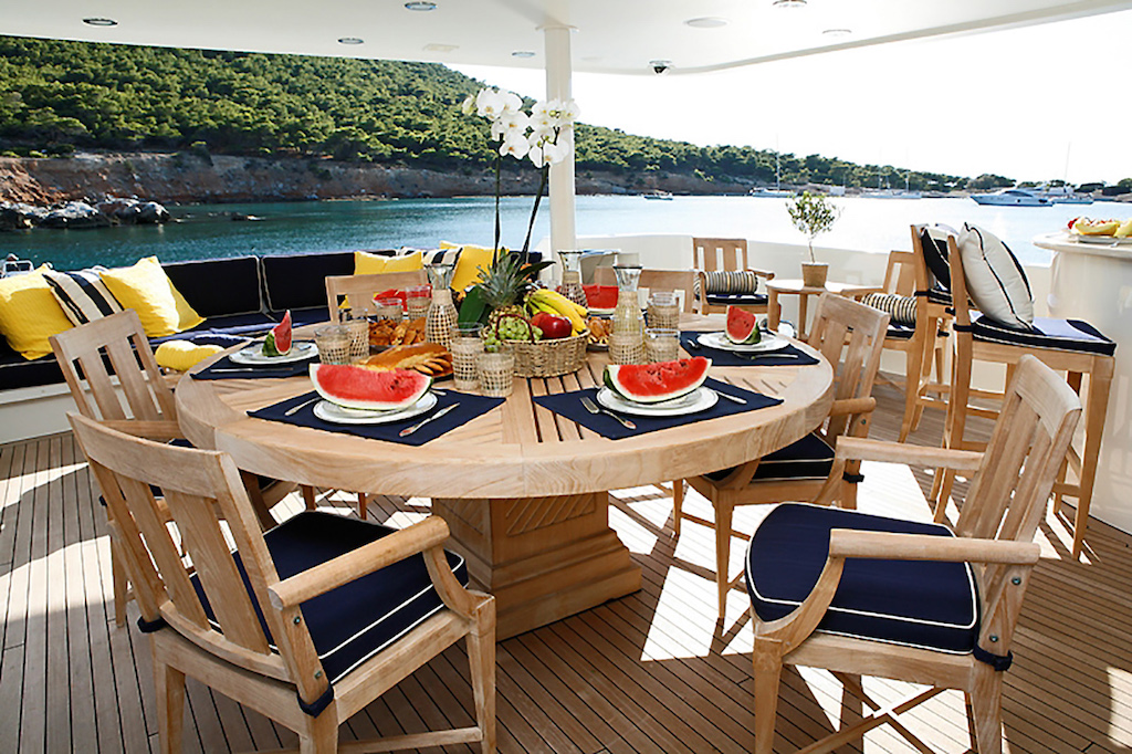 Aft-Dinning-3.jpg