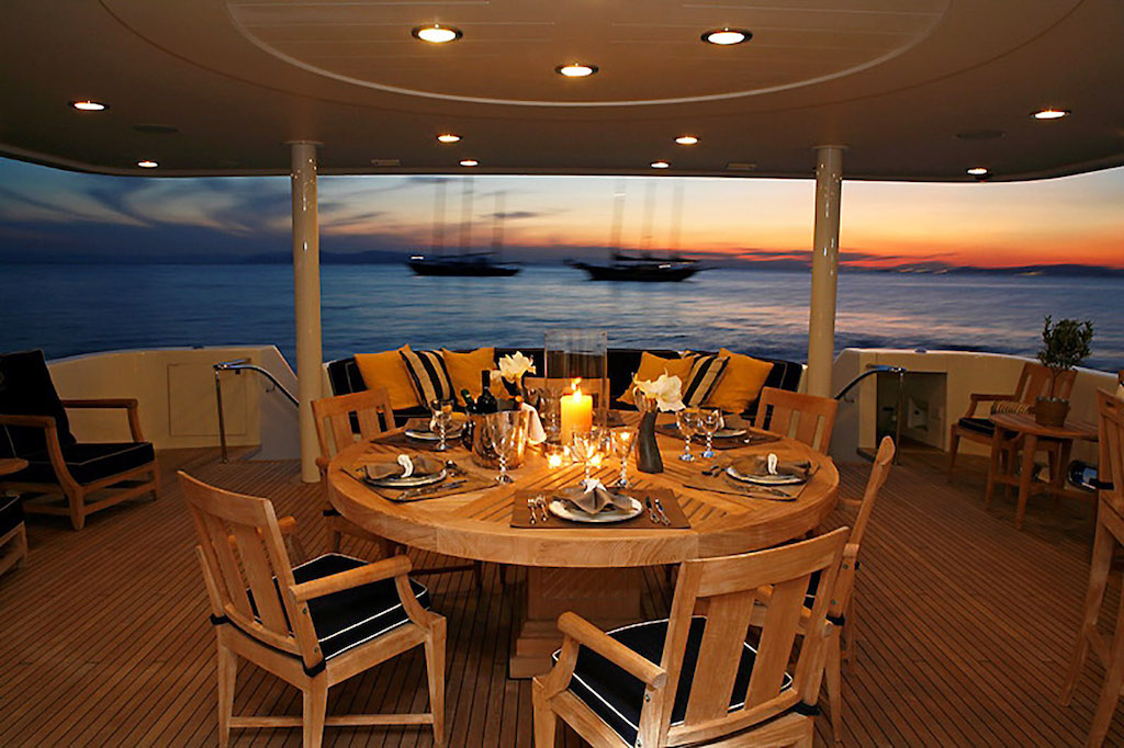 Aft-Dinning.jpg