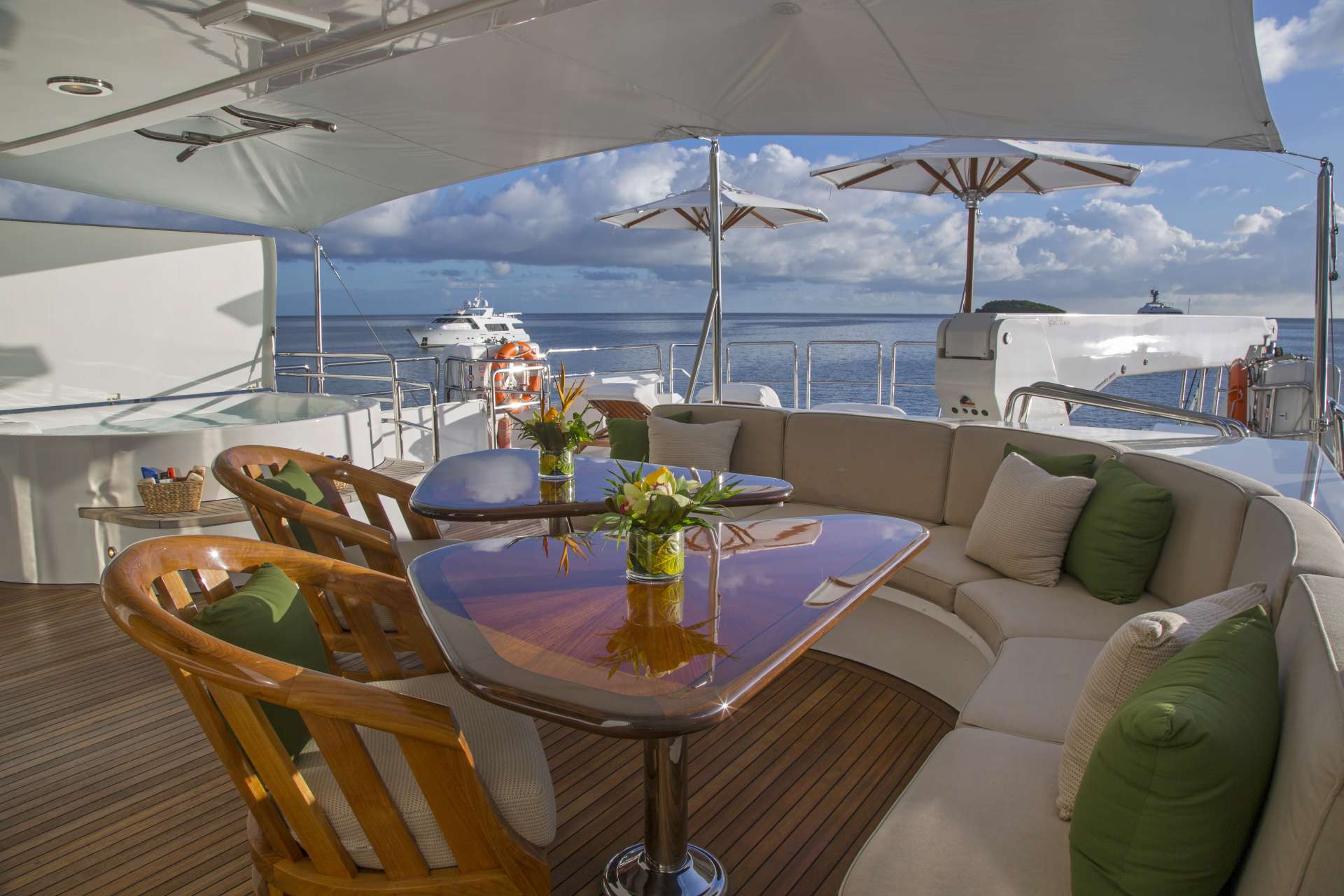 Alfresco dining  .jpg