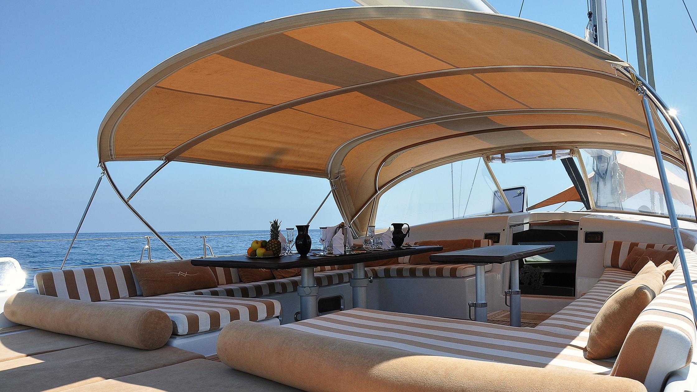 Alfresco dining area.jpg