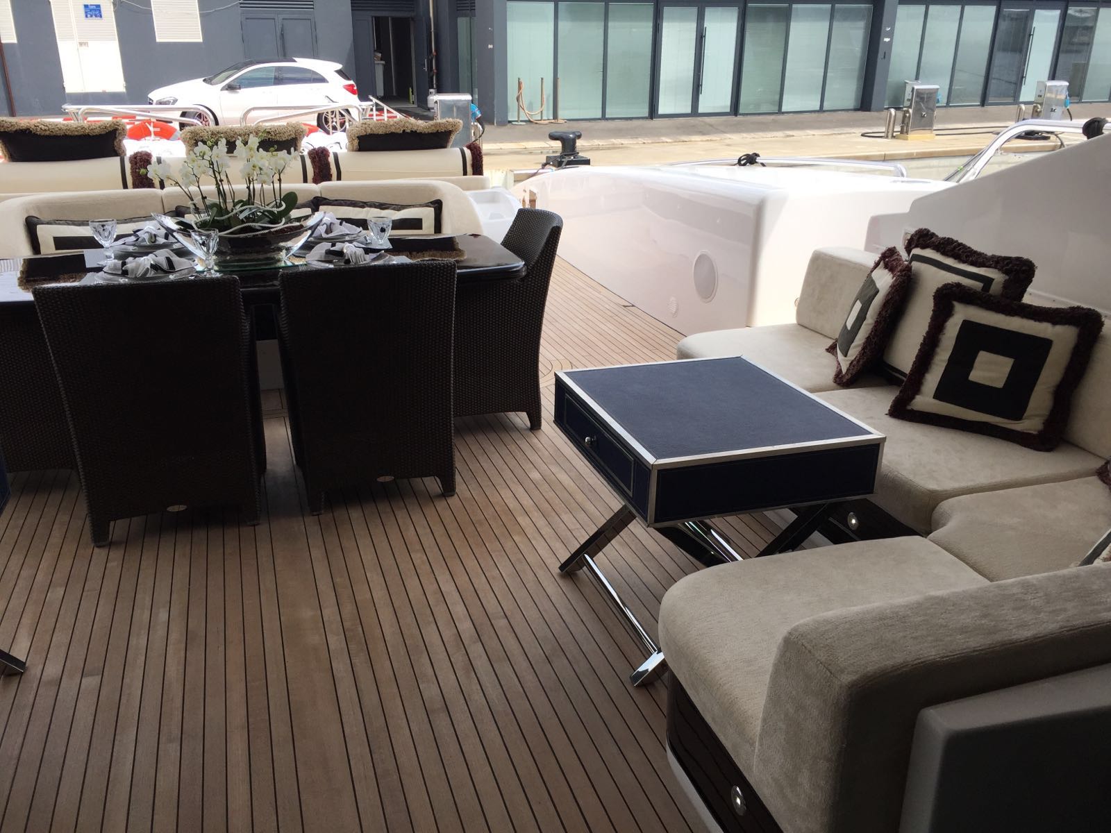 Alfresco dining spaces .jpg