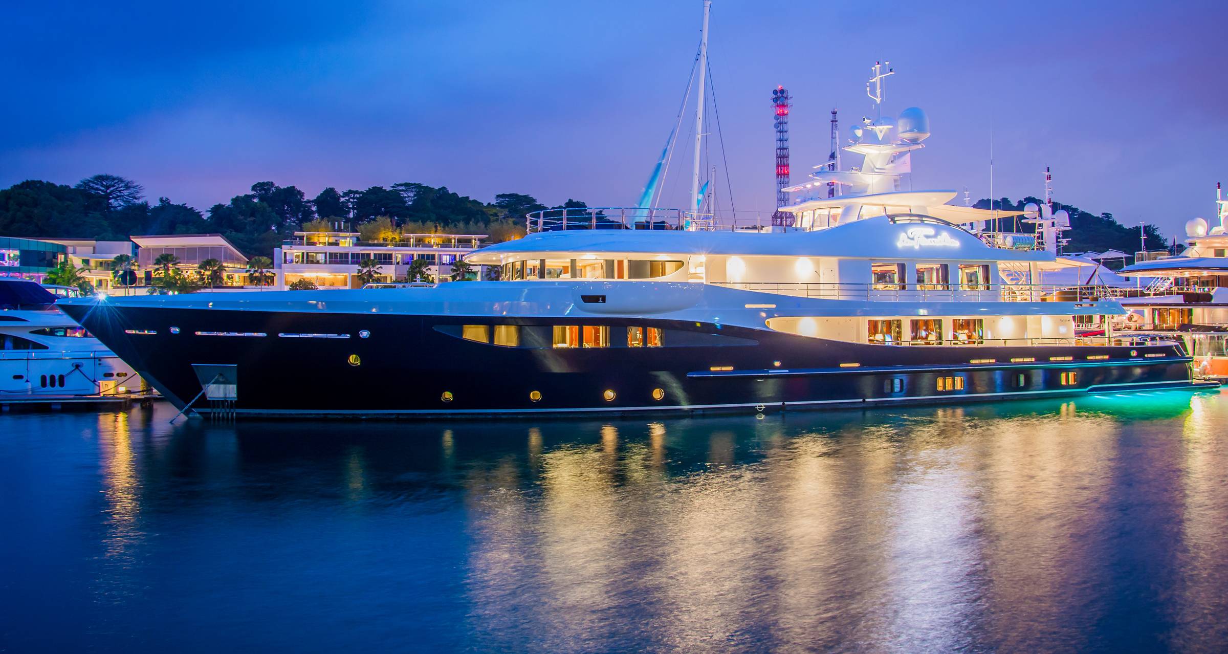Amels 180 - In Port Evening.jpg