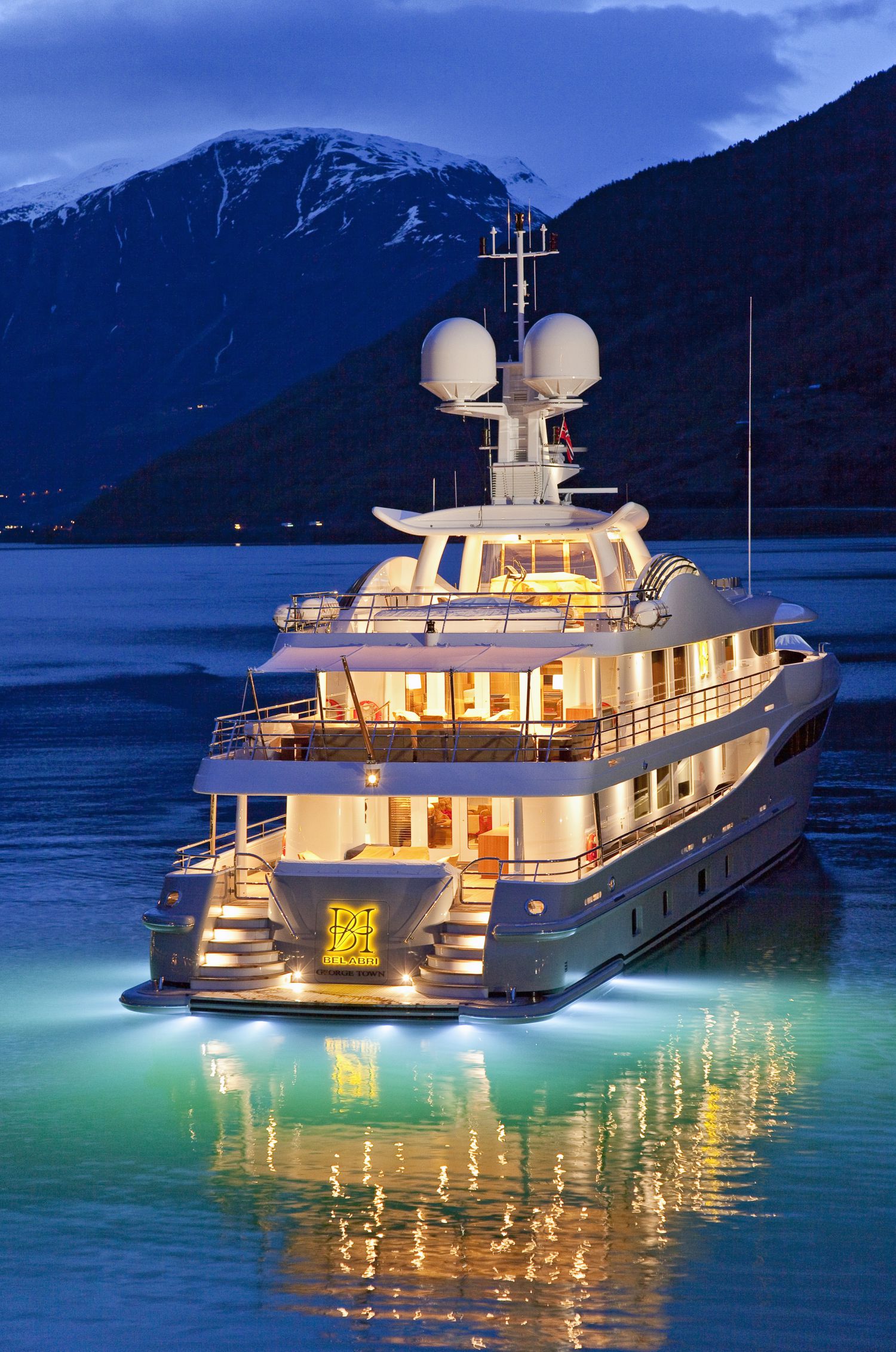 Amels 180 - Moored, Evening.jpg