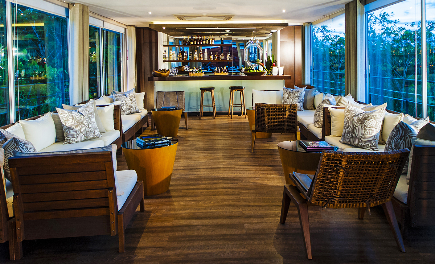 Aqua-Amazon-Indoor-Lounge-Bar-.jpg
