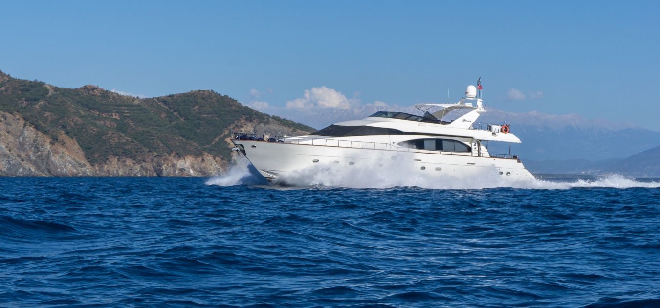 Azimut 85' 2.jpg