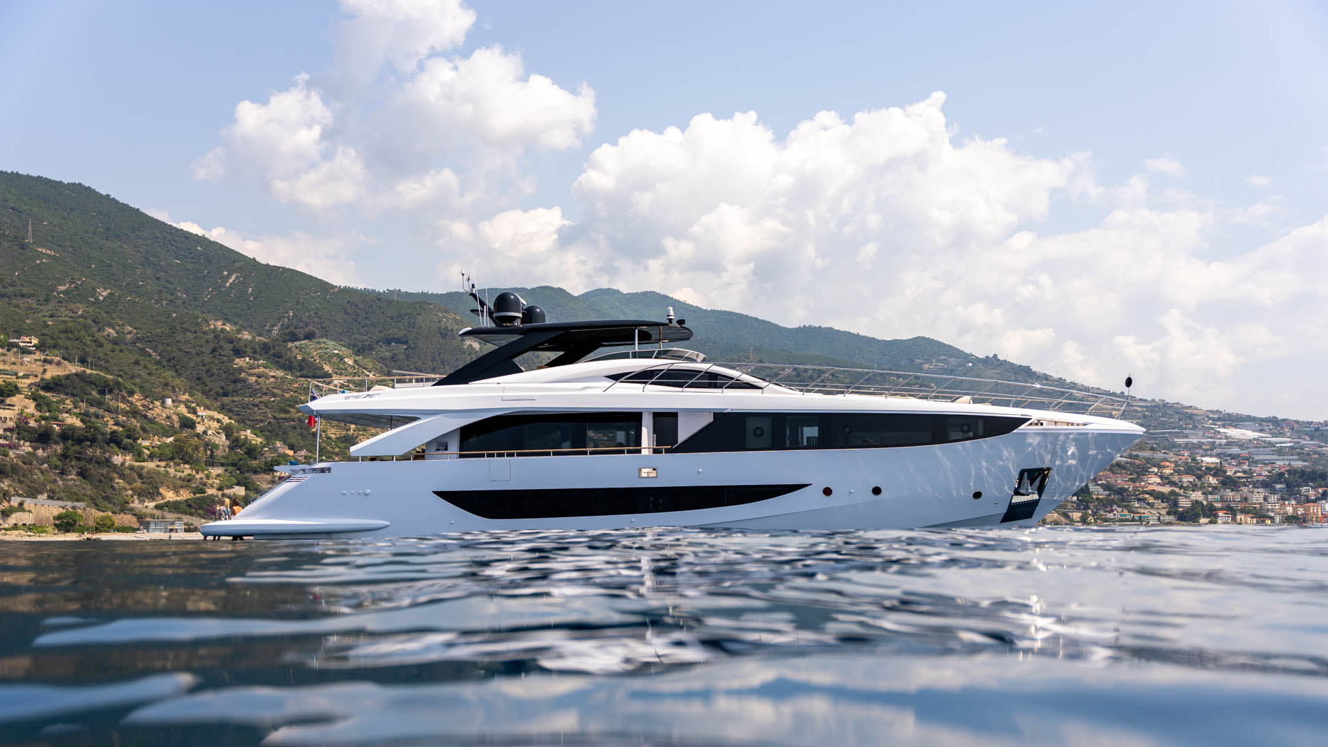 Baccarat Yacht.jpg