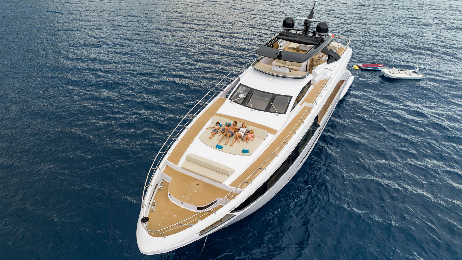 Baccarat yacht aerial.jpg