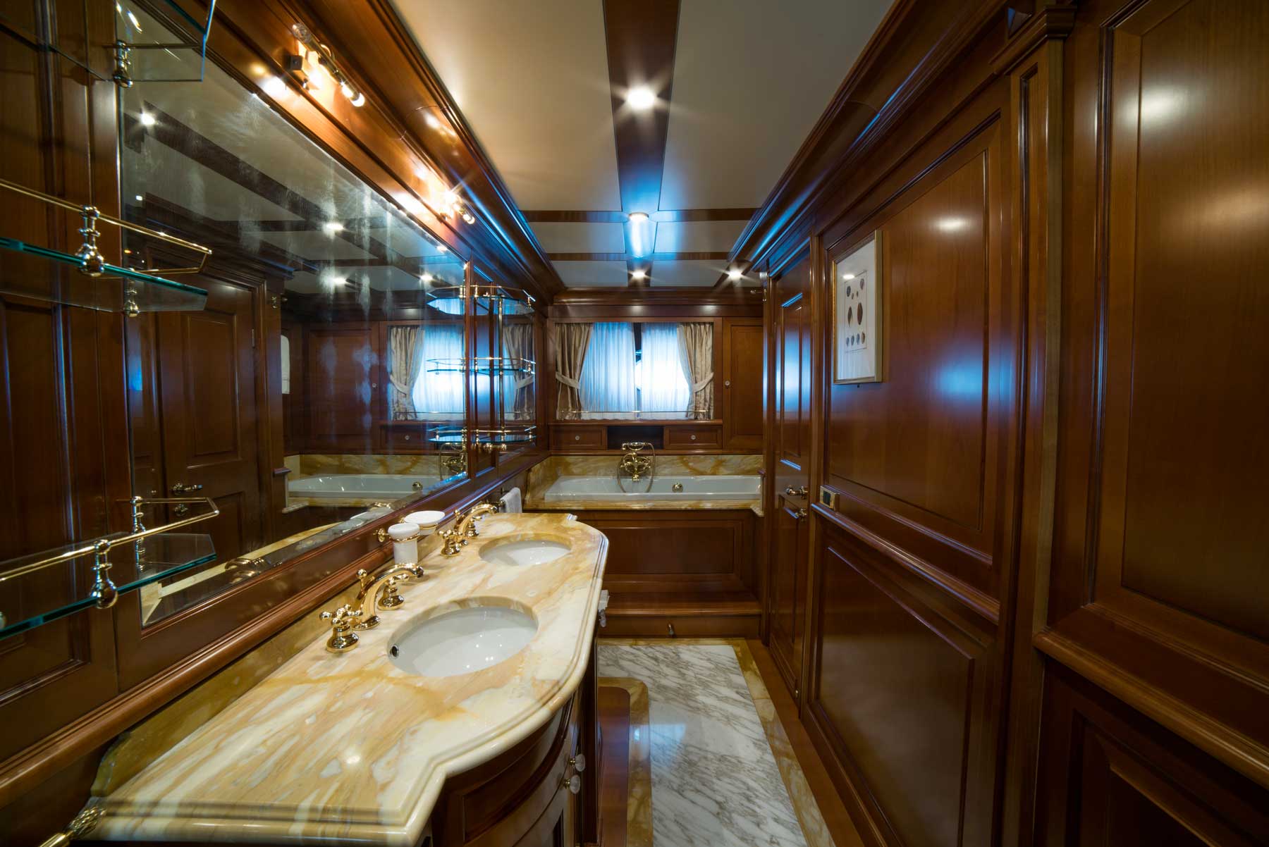Bathroom  00001.jpg