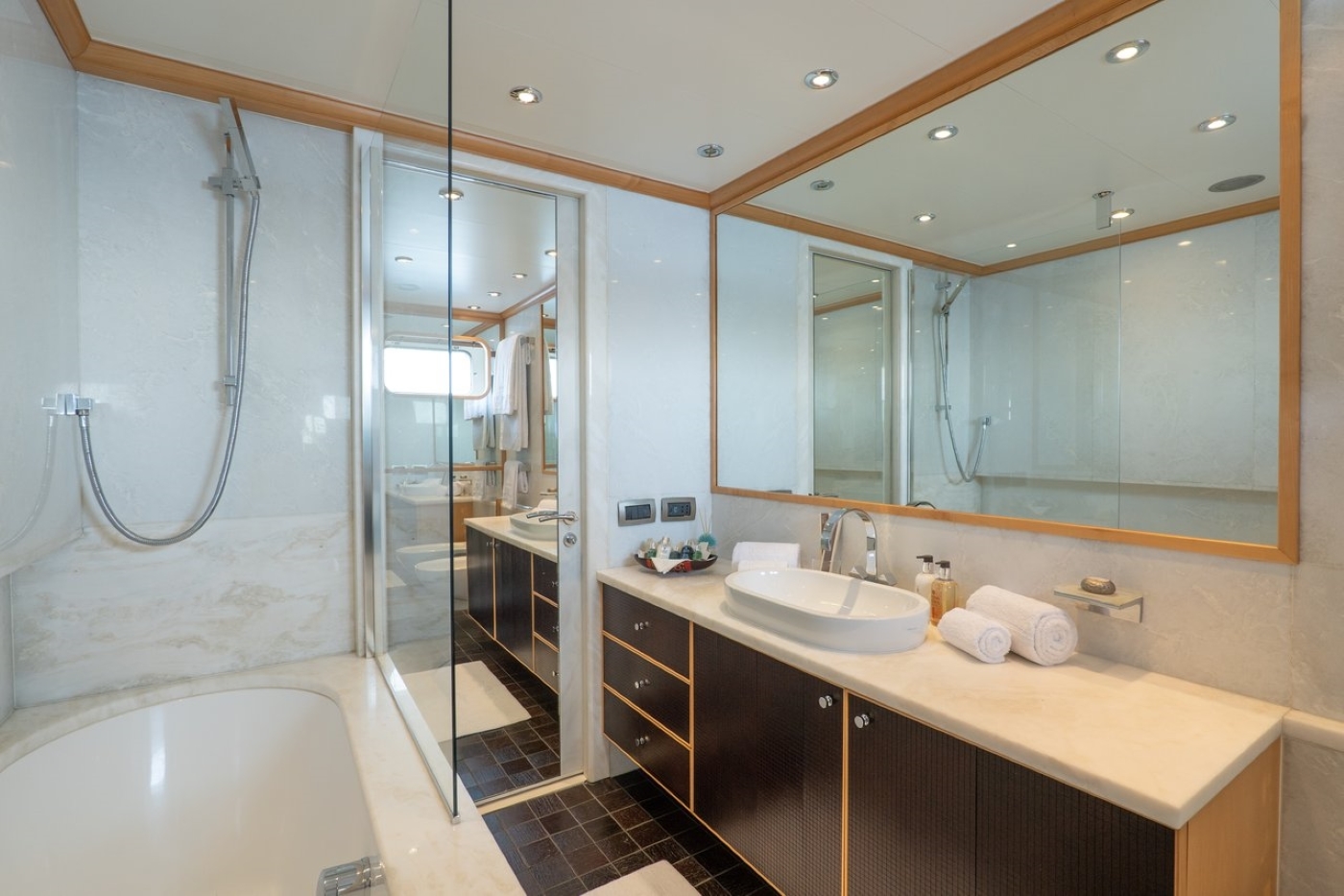 Bathroom Area.jpg