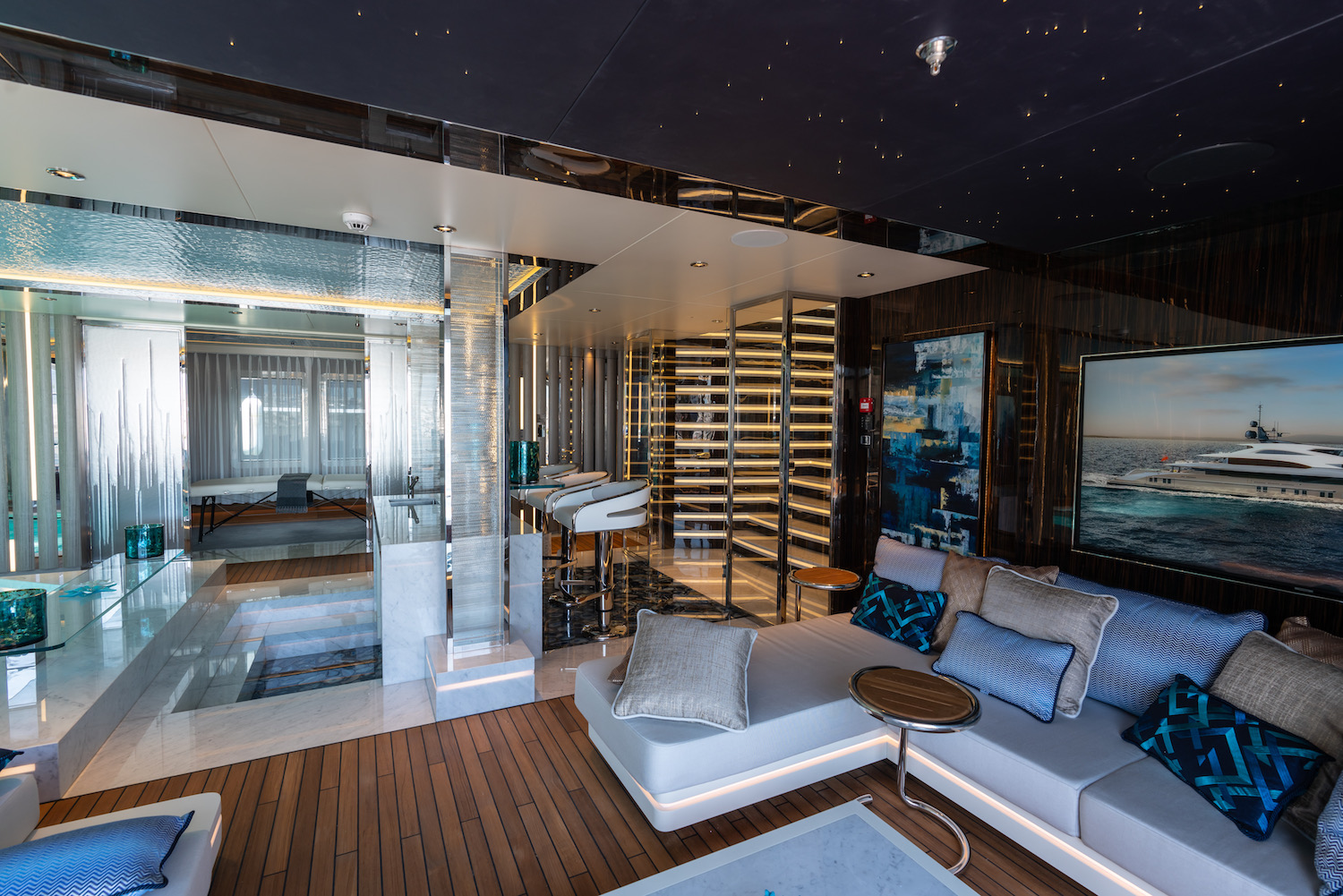 Beach Club-2.jpg