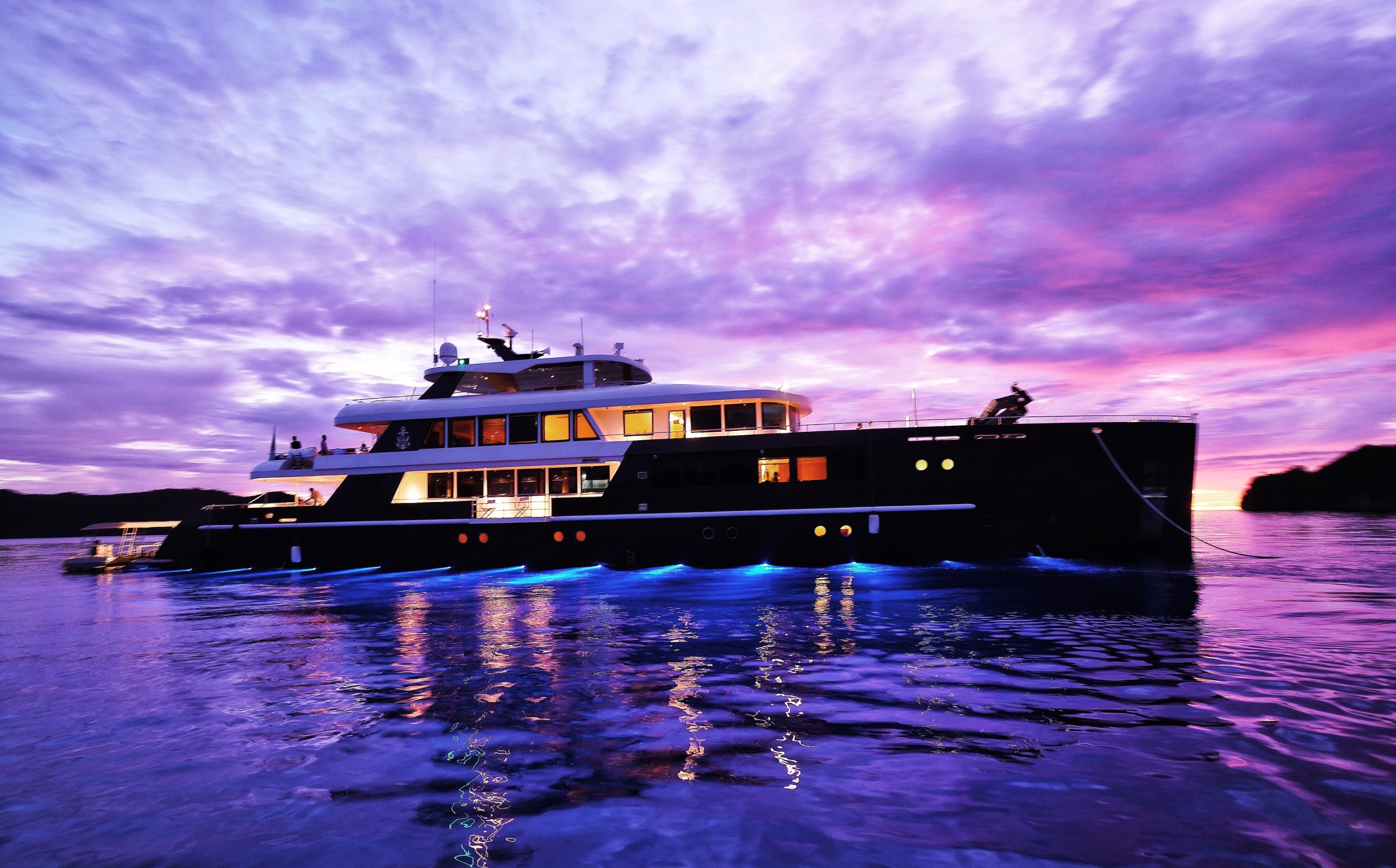 Black Pearl Exterior4.jpg