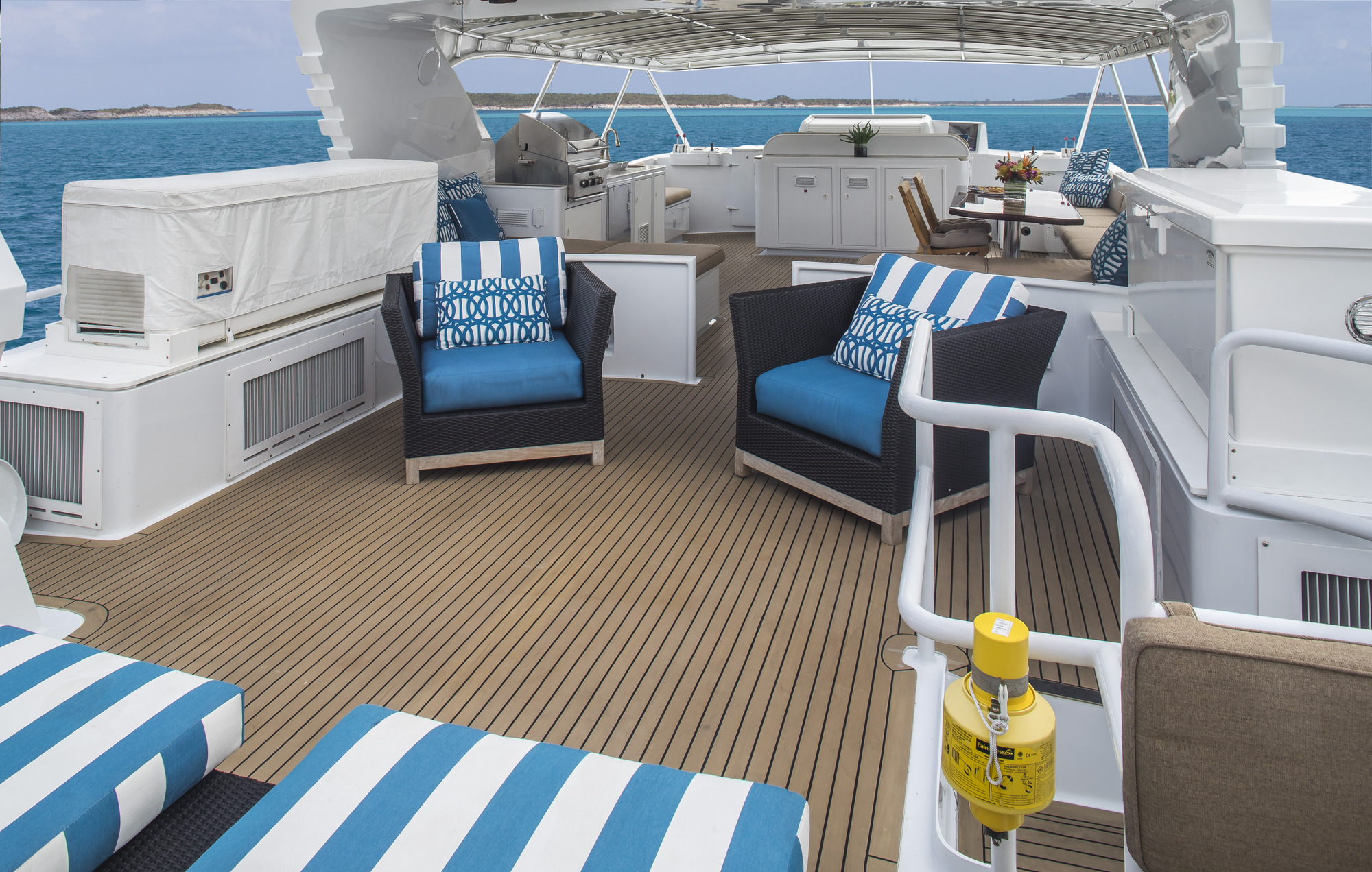 Broward Marine Yacht BREAKAWAY - Upper sundeck.jpg