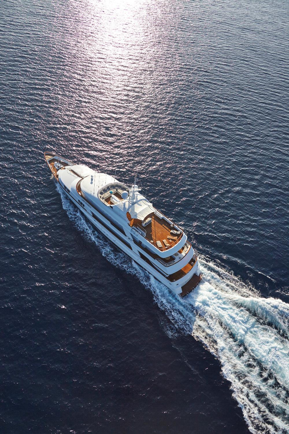 CRN Ancona motor yacht LADY ELLEN II - Chartering.jpg