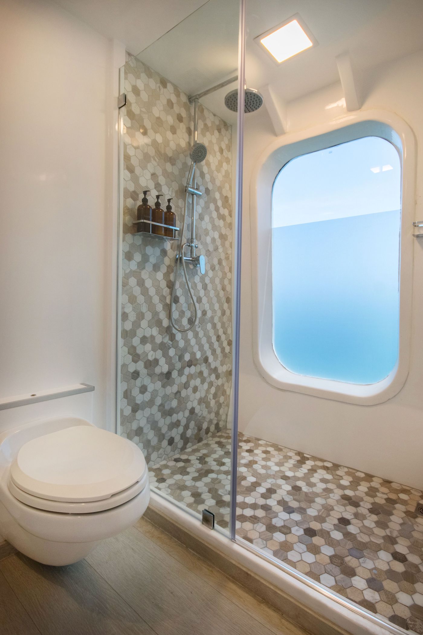 Cabin Bathroom.jpg
