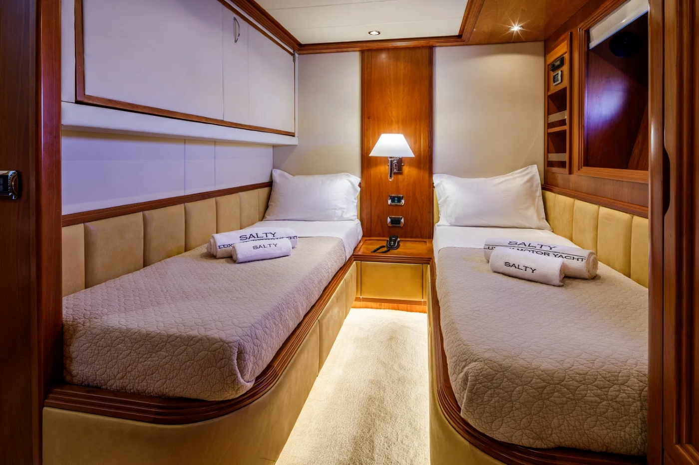 Cabin With Triple Bed 02.jpg