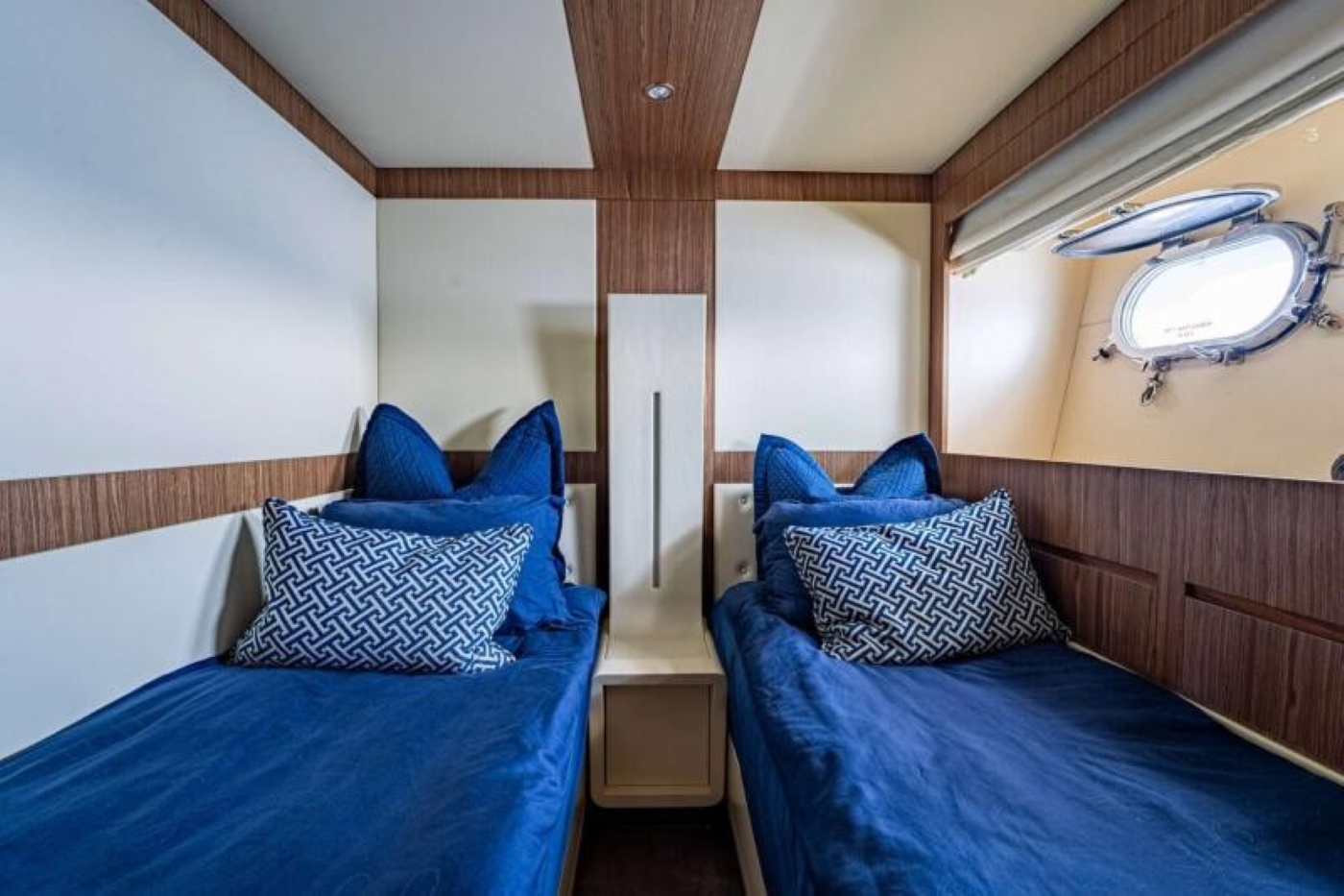 Cabin With double bed 01.jpg