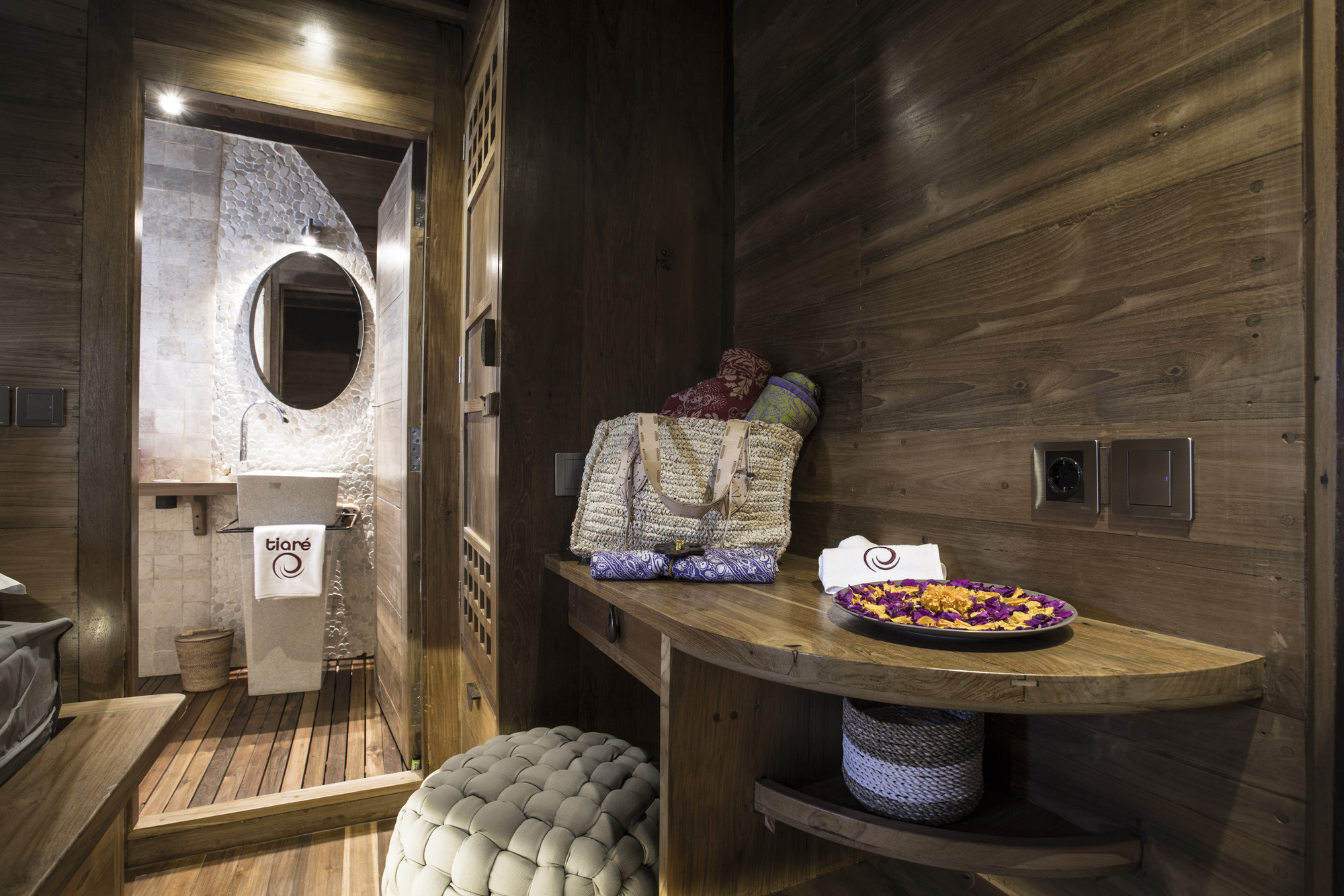 Cabin details.jpg